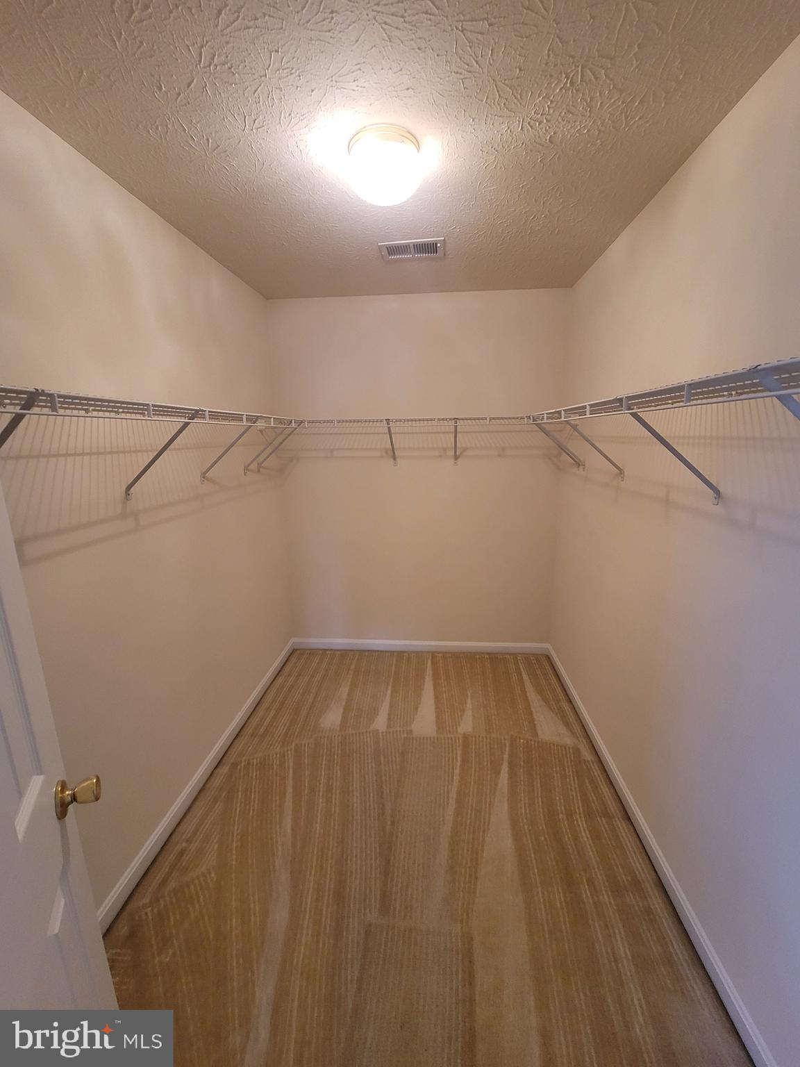 WORTHINGTON - Residential Lease