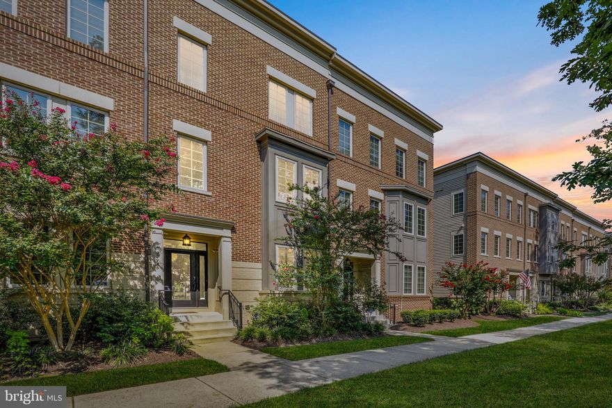 OFFER DEADLINE 9/5/2021 at 8 pm.
Breathtaking Miller & Smith townhome in Brambleton, Virginia.  Featuring 4 bedrooms, 3.5 bathrooms, 2,548 Finished SQFT on 3 Levels with a 2 Car Garage that's Walking Distance to Brambleton Town Center! This Stunning home offers a Large & Open floorplan Featuring Hardwood Floors, Carpet in the Bedrooms, Stunning Gourmet Kitchen with Oversized Quartz Island & Quartz Countertops, and Stainless Steel Appliances. Off from the kitchen is the Living Room featuring a fireplace that leads you to the rear deck overlooking the common area. Garage level features a Large Family Room too! HOA includes multiple pools closely located to you, walking trails, and much more! This stunning home is located walking distance from Brambleton Town Center (behind Movie Theater) which conveniently locates you next to tons of amazing food, shopping, and entertainment options.  A MUST SEE!