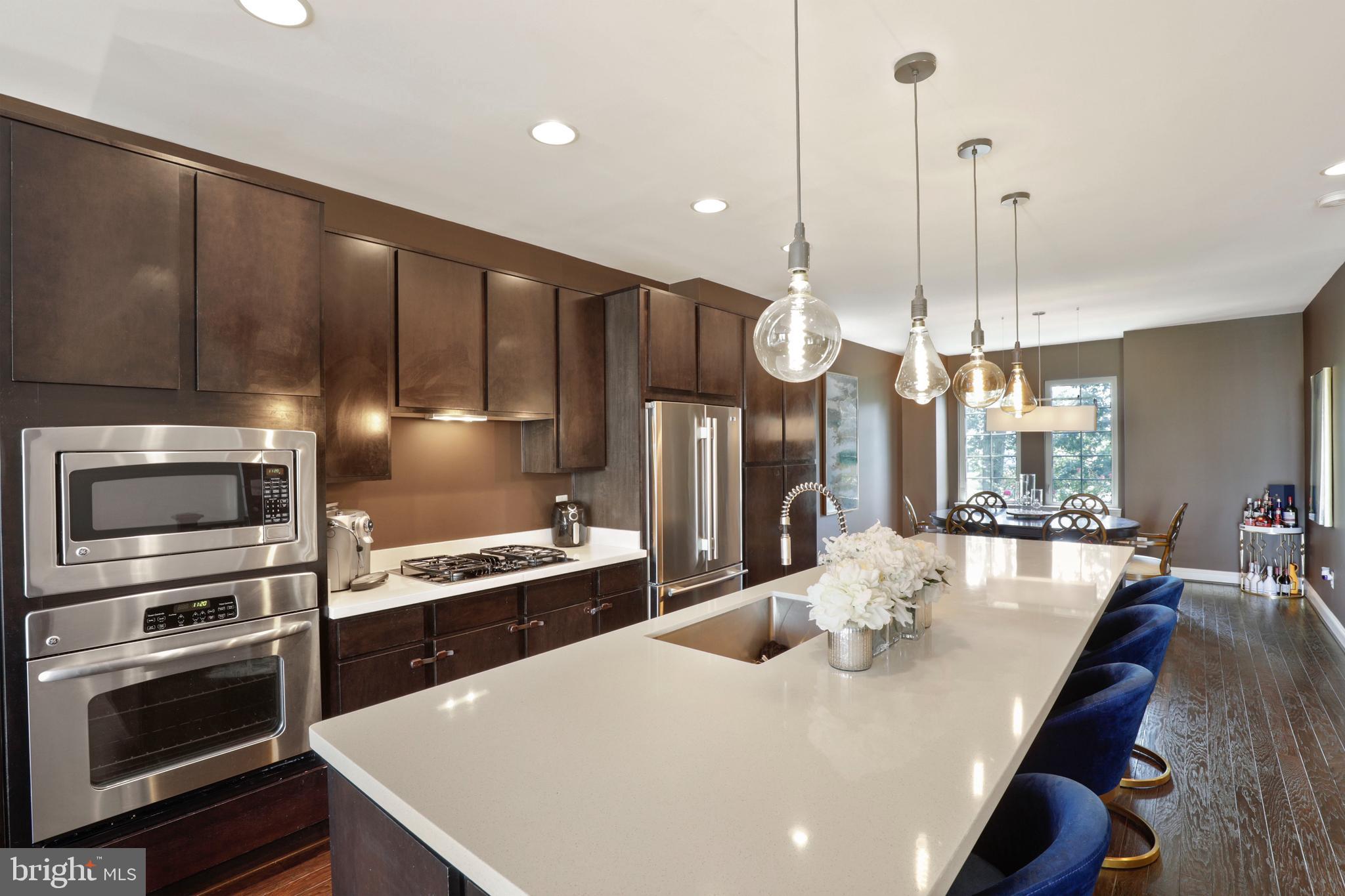 BRAMBLETON TOWN CENTER - Residential