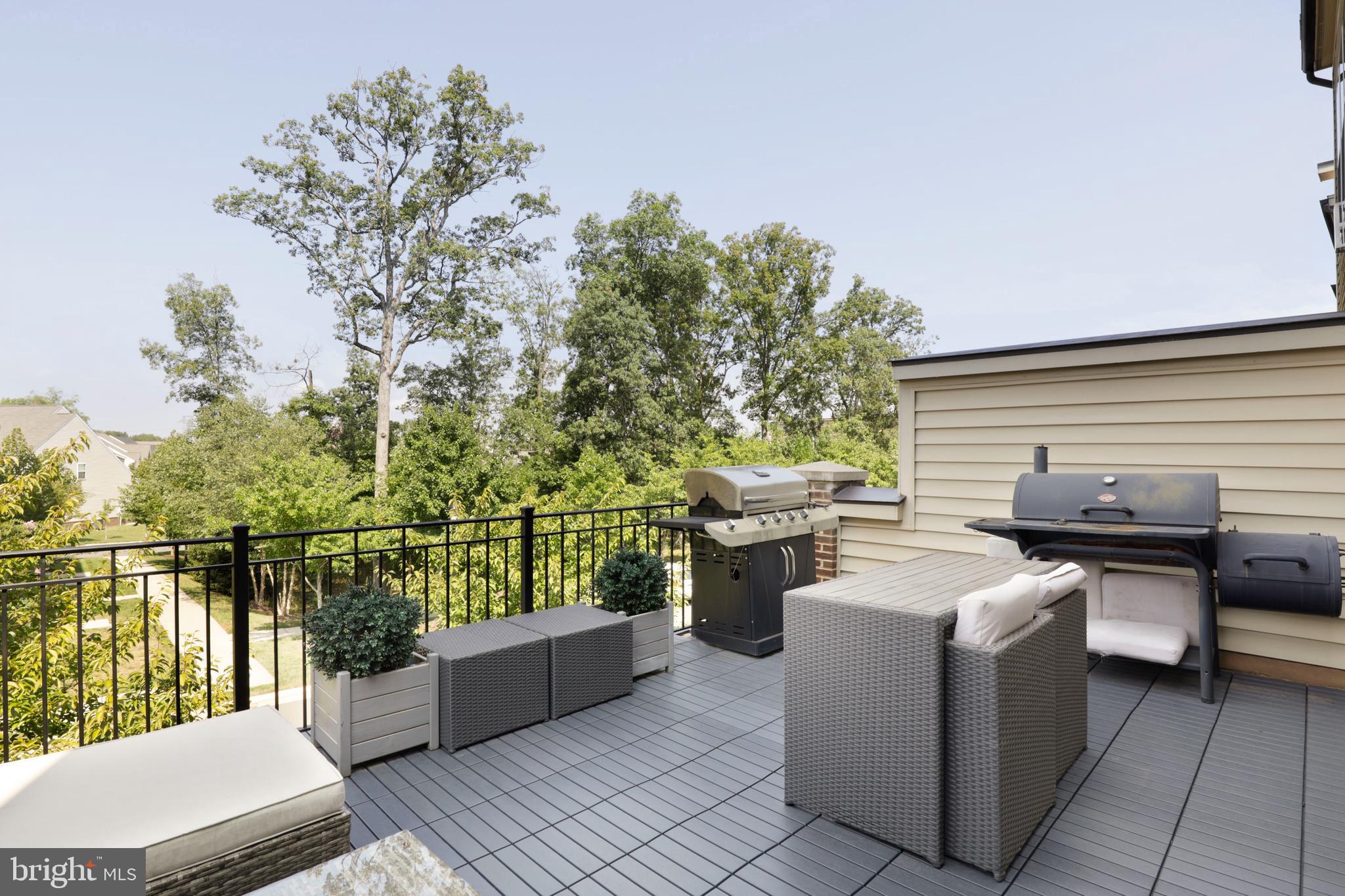 BRAMBLETON TOWN CENTER - Residential