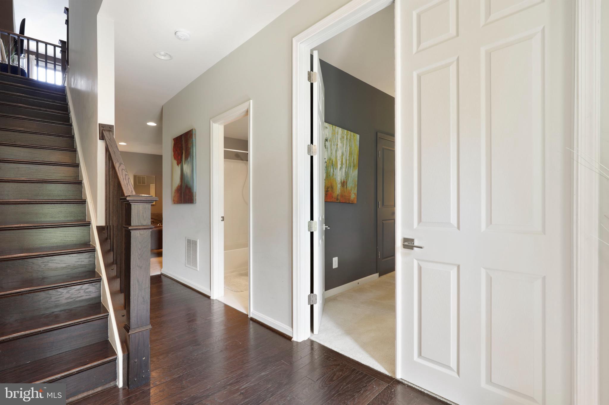 BRAMBLETON TOWN CENTER - Residential