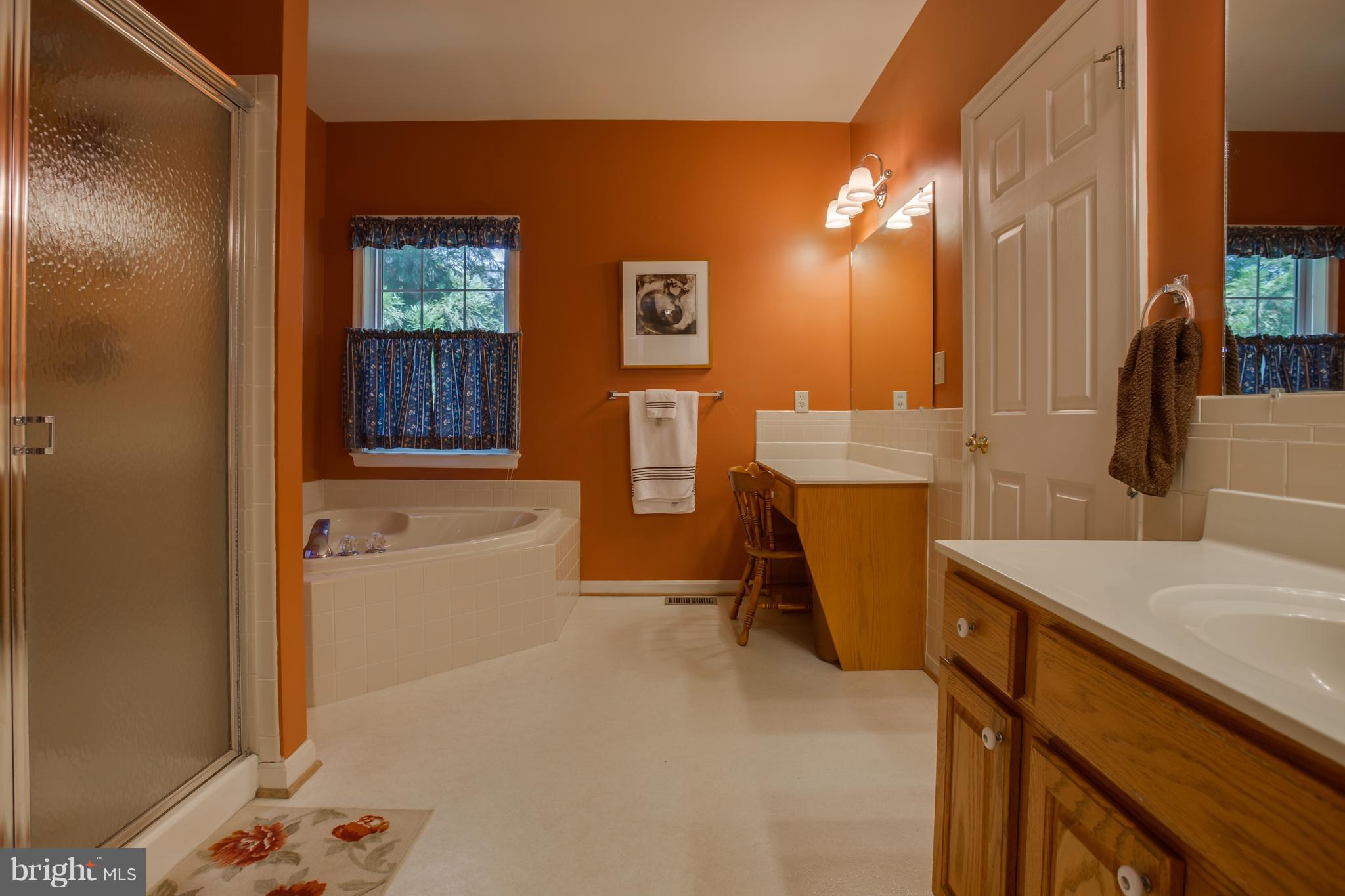 RIDGE POINTE - Residential