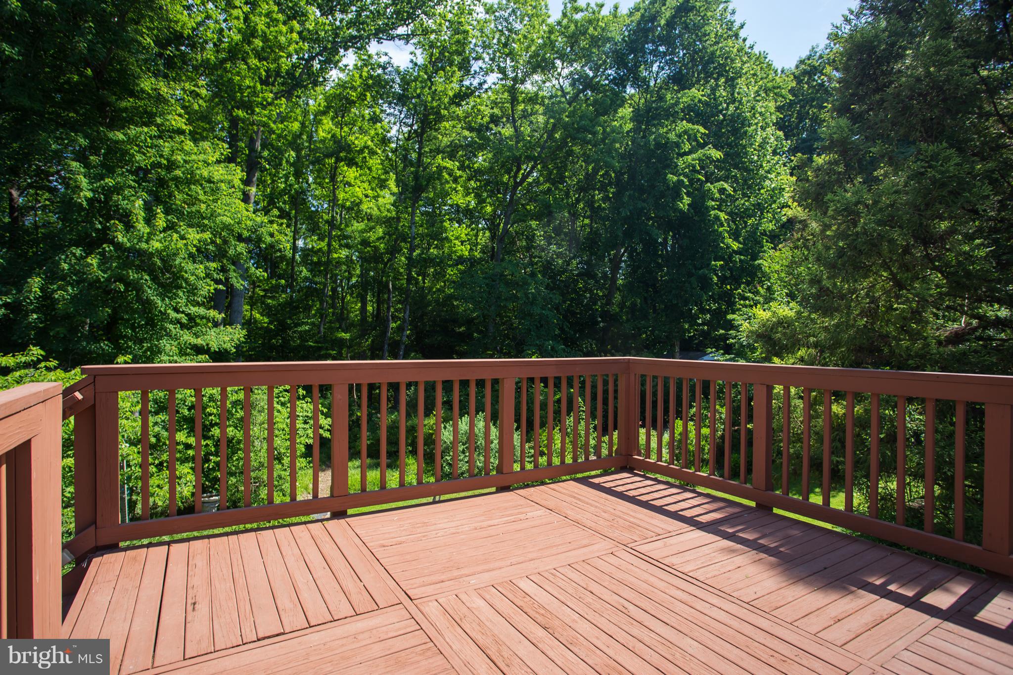 RIDGE POINTE - Residential