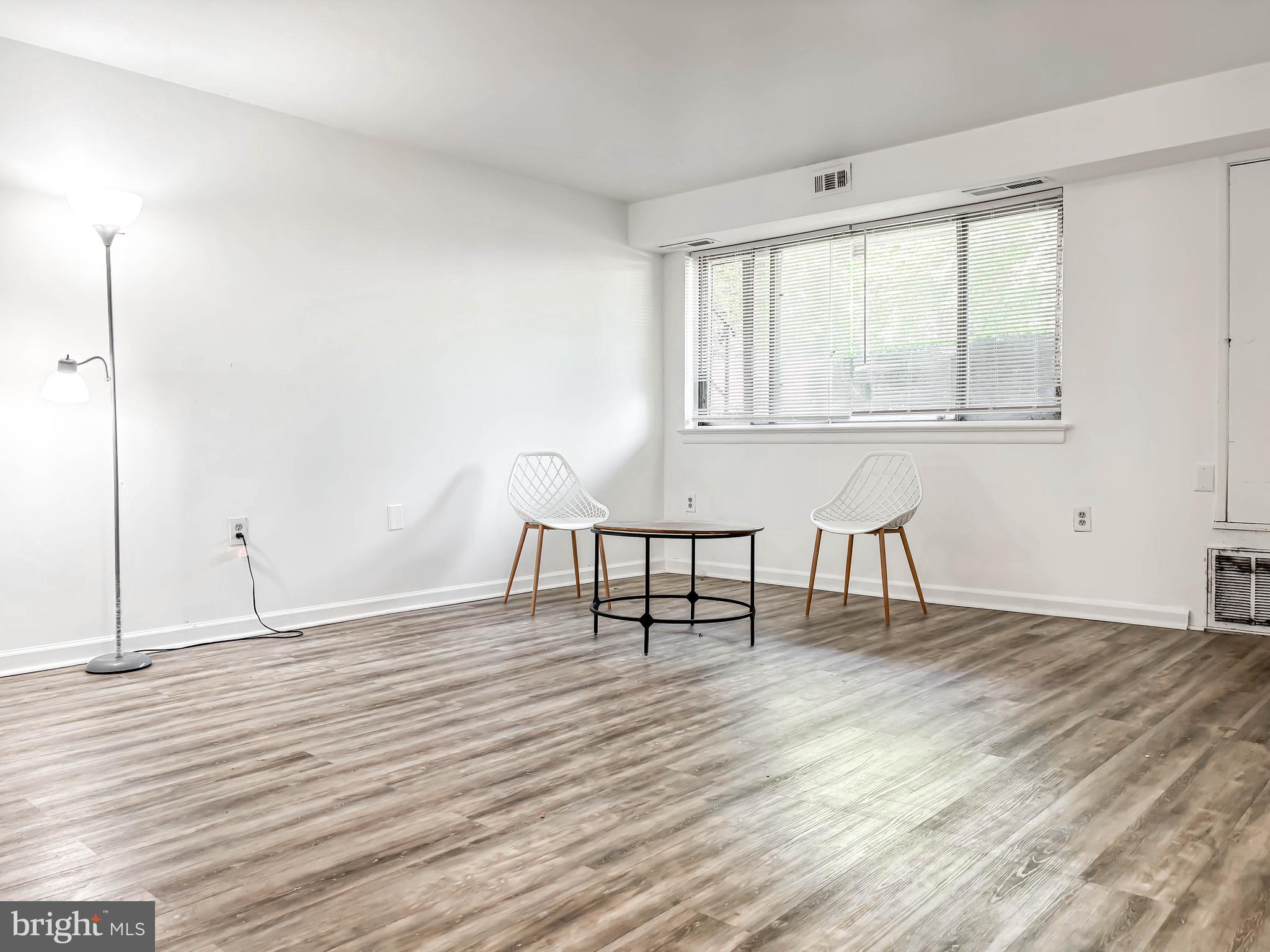 MARYLAND FARMS CONDO - Residential