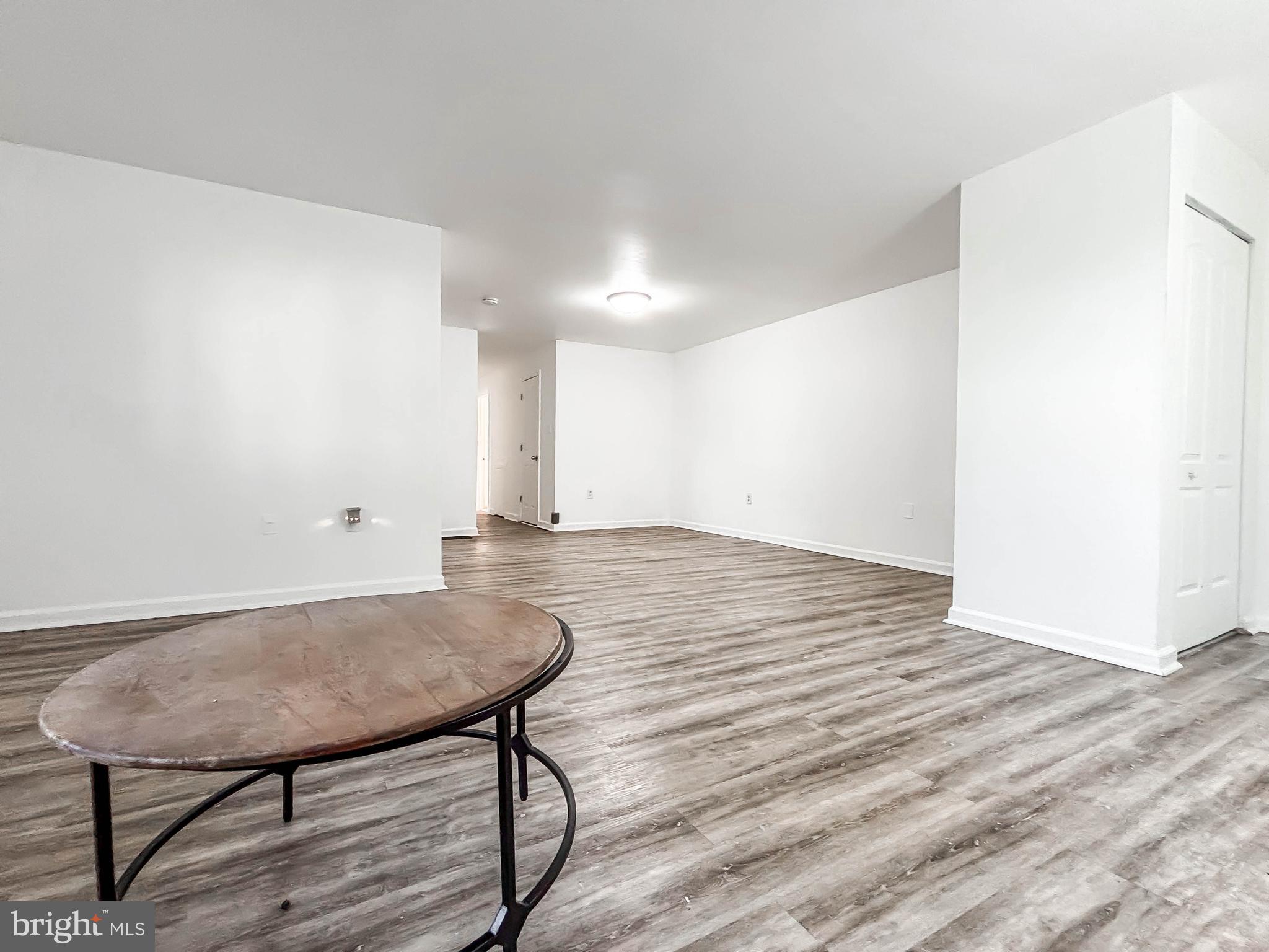 MARYLAND FARMS CONDO - Residential