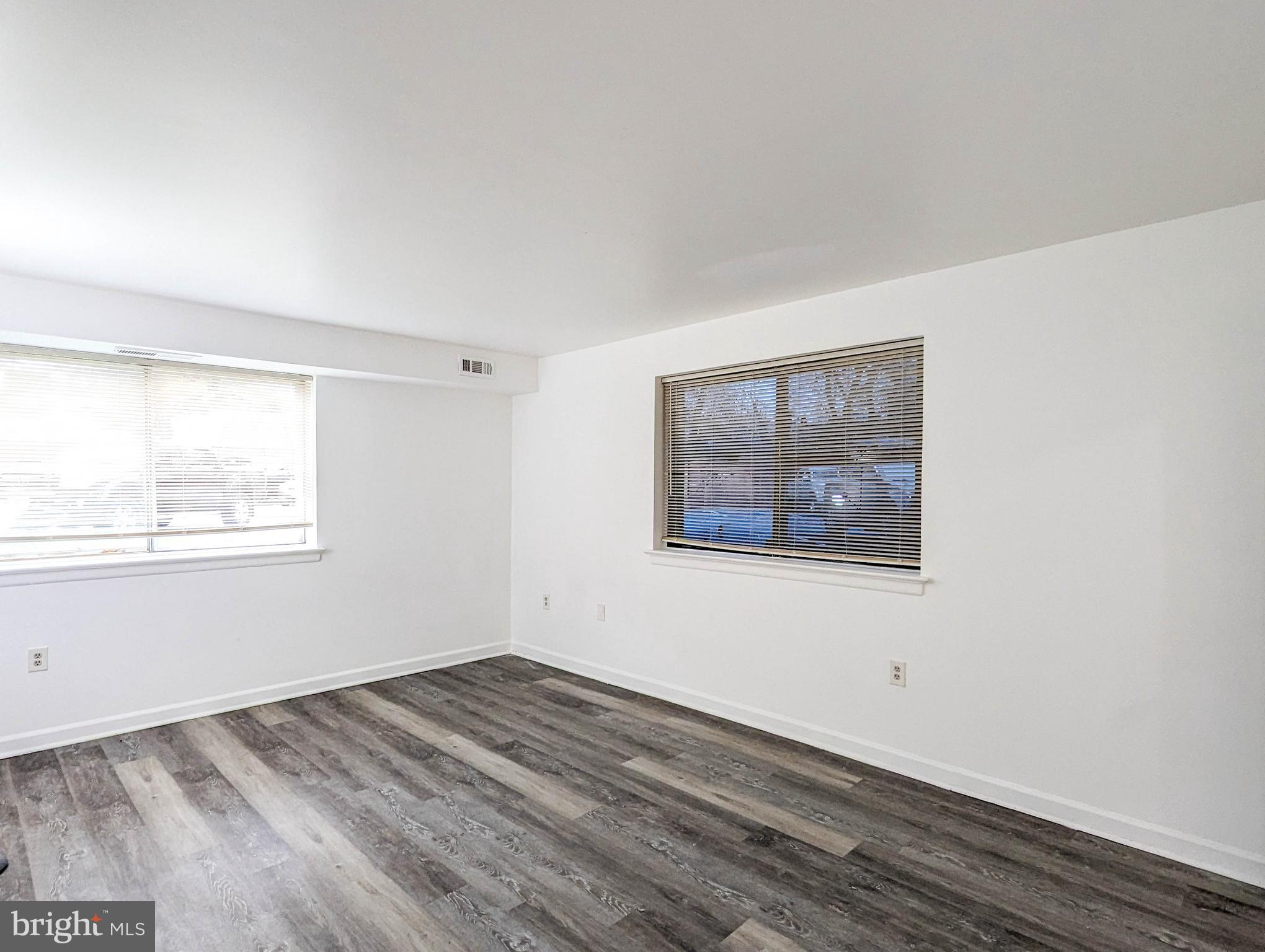 MARYLAND FARMS CONDO - Residential