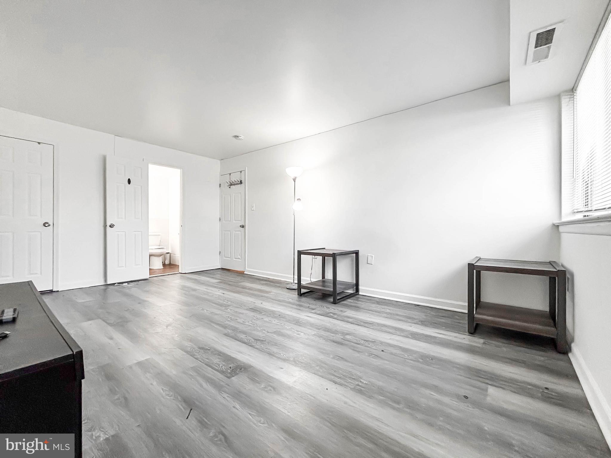 MARYLAND FARMS CONDO - Residential