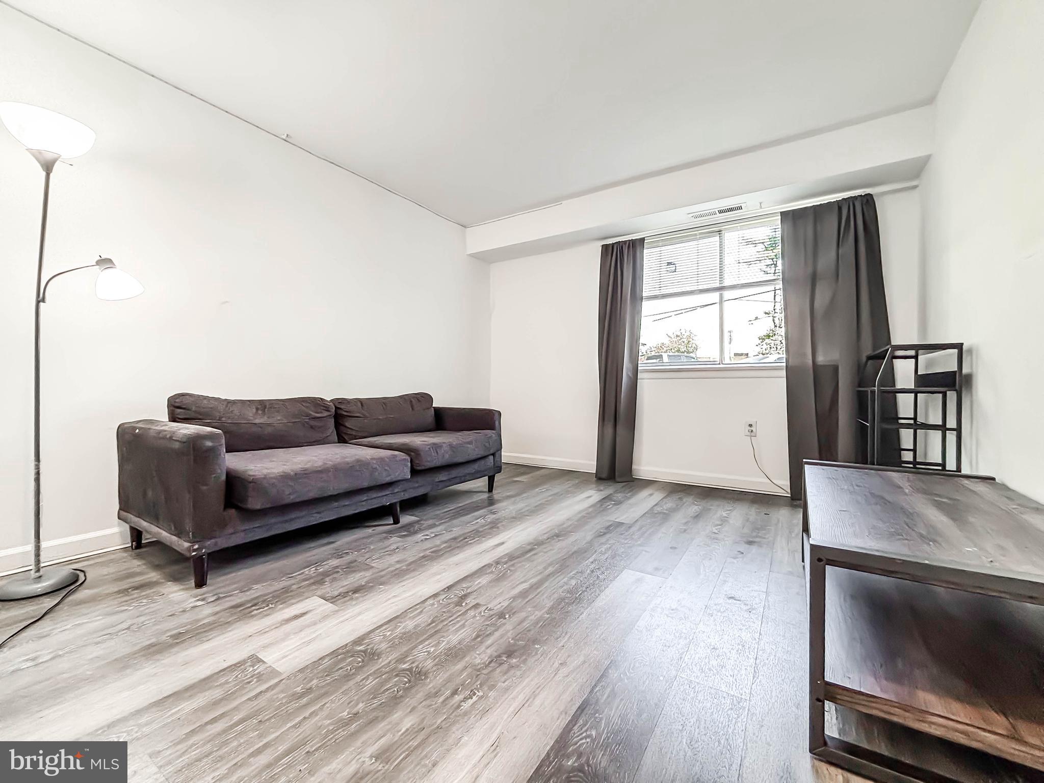 MARYLAND FARMS CONDO - Residential