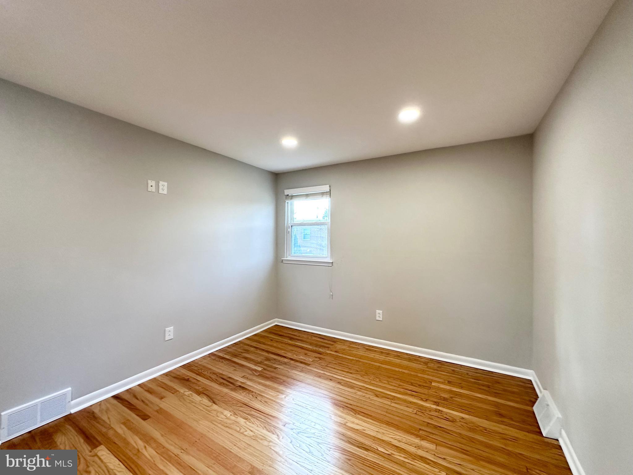 TORRESDALE - Residential Lease