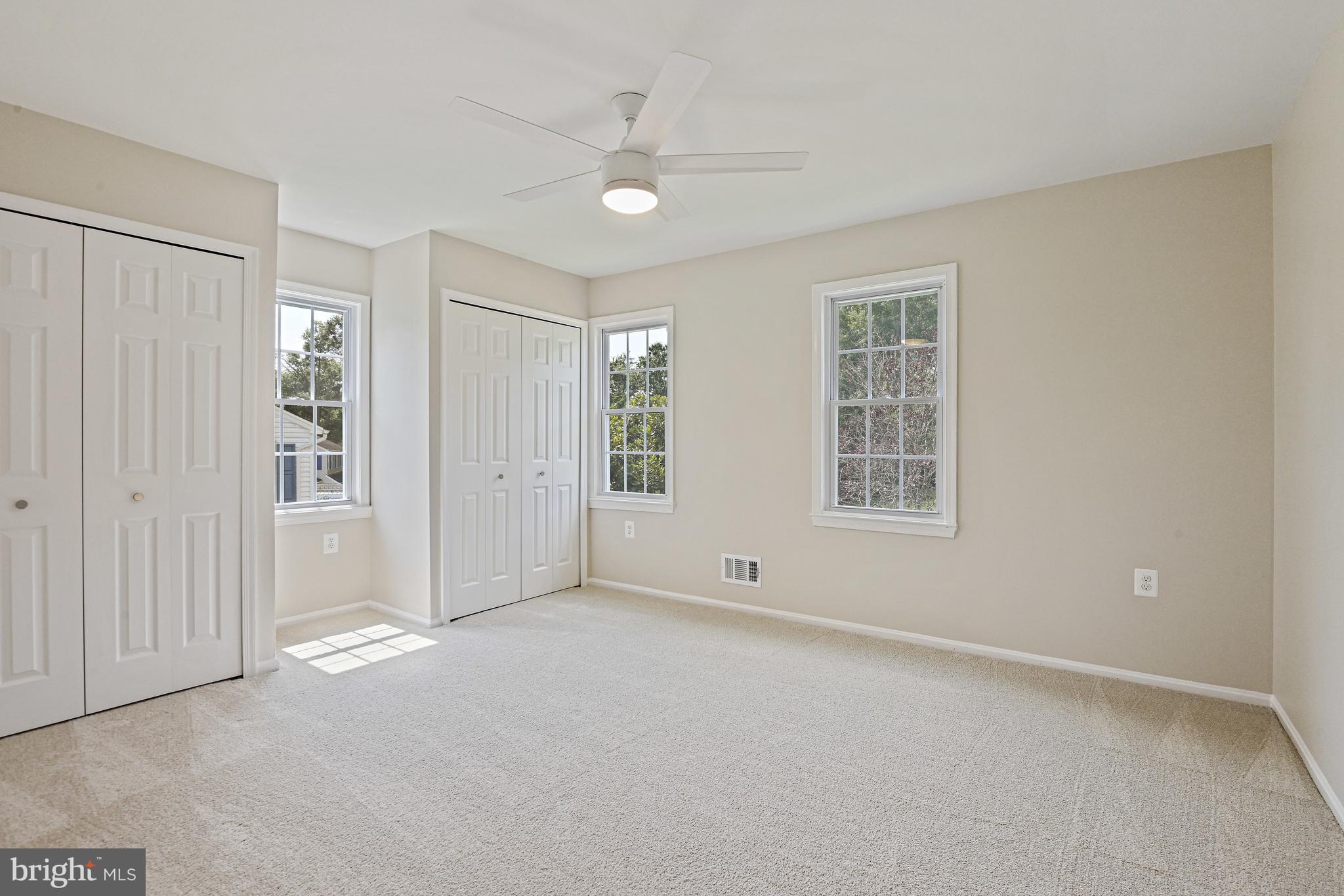 BURKE STATION SQUARE - Residential