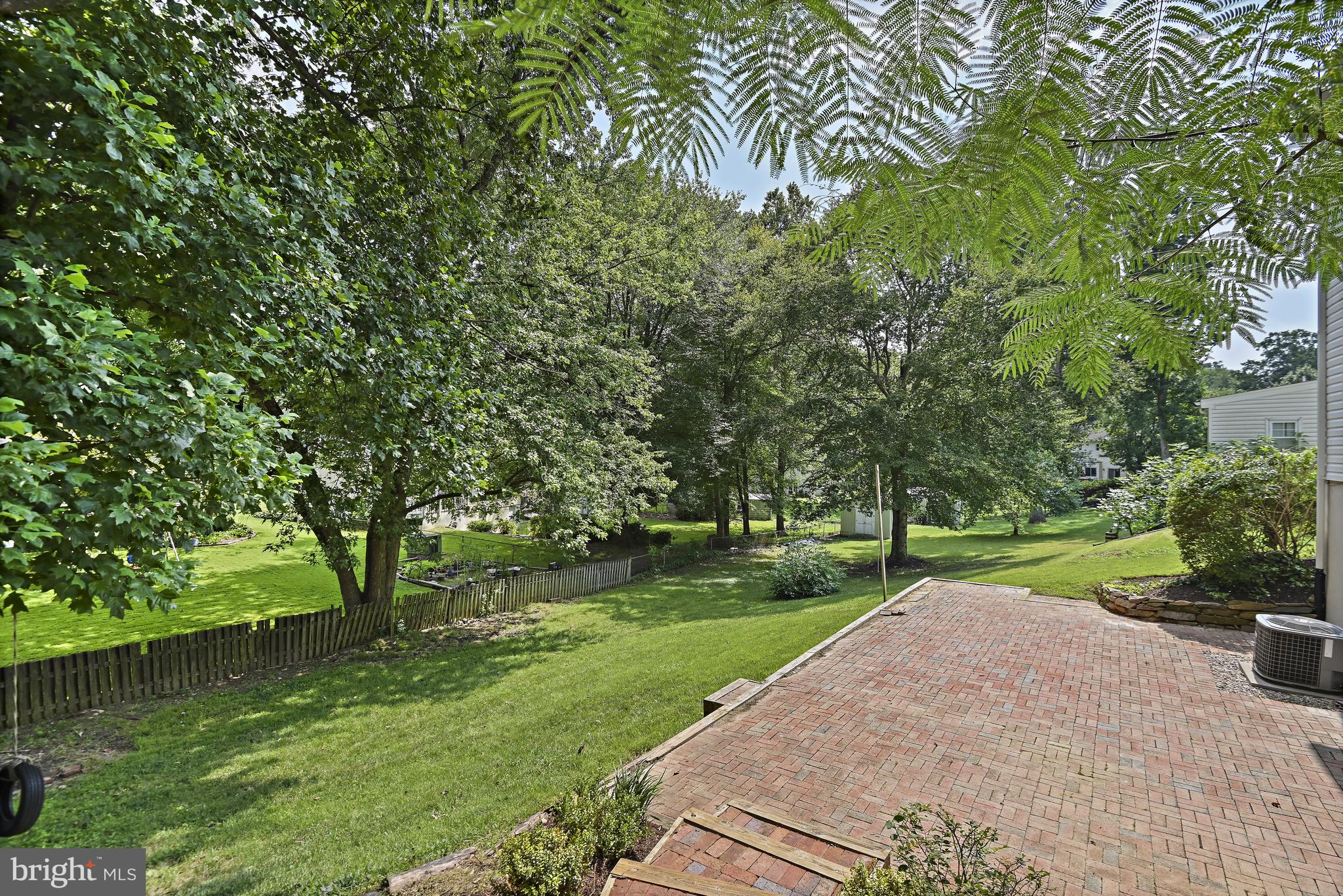 BURKE STATION SQUARE - Residential