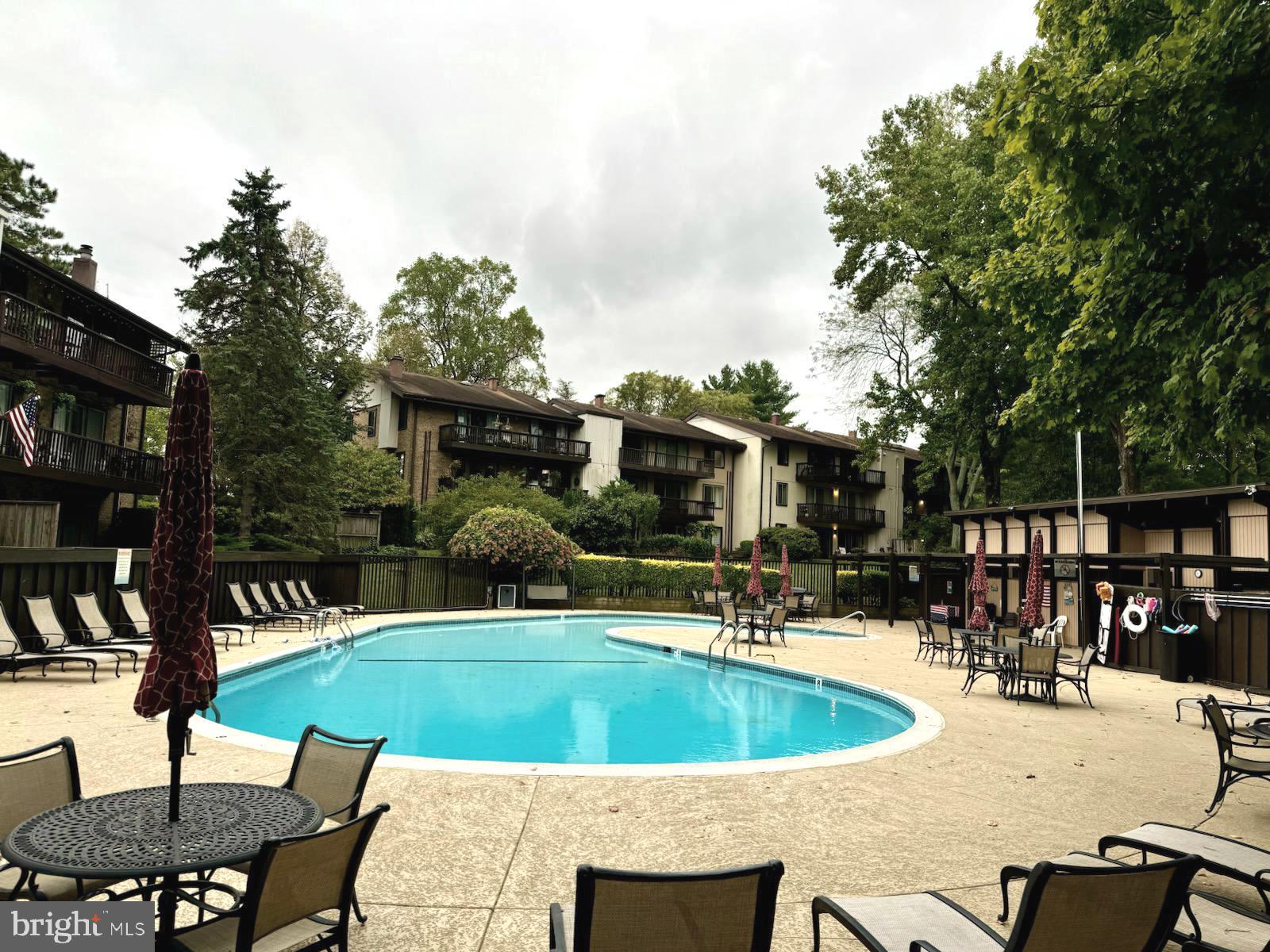 THE COVE - Residential