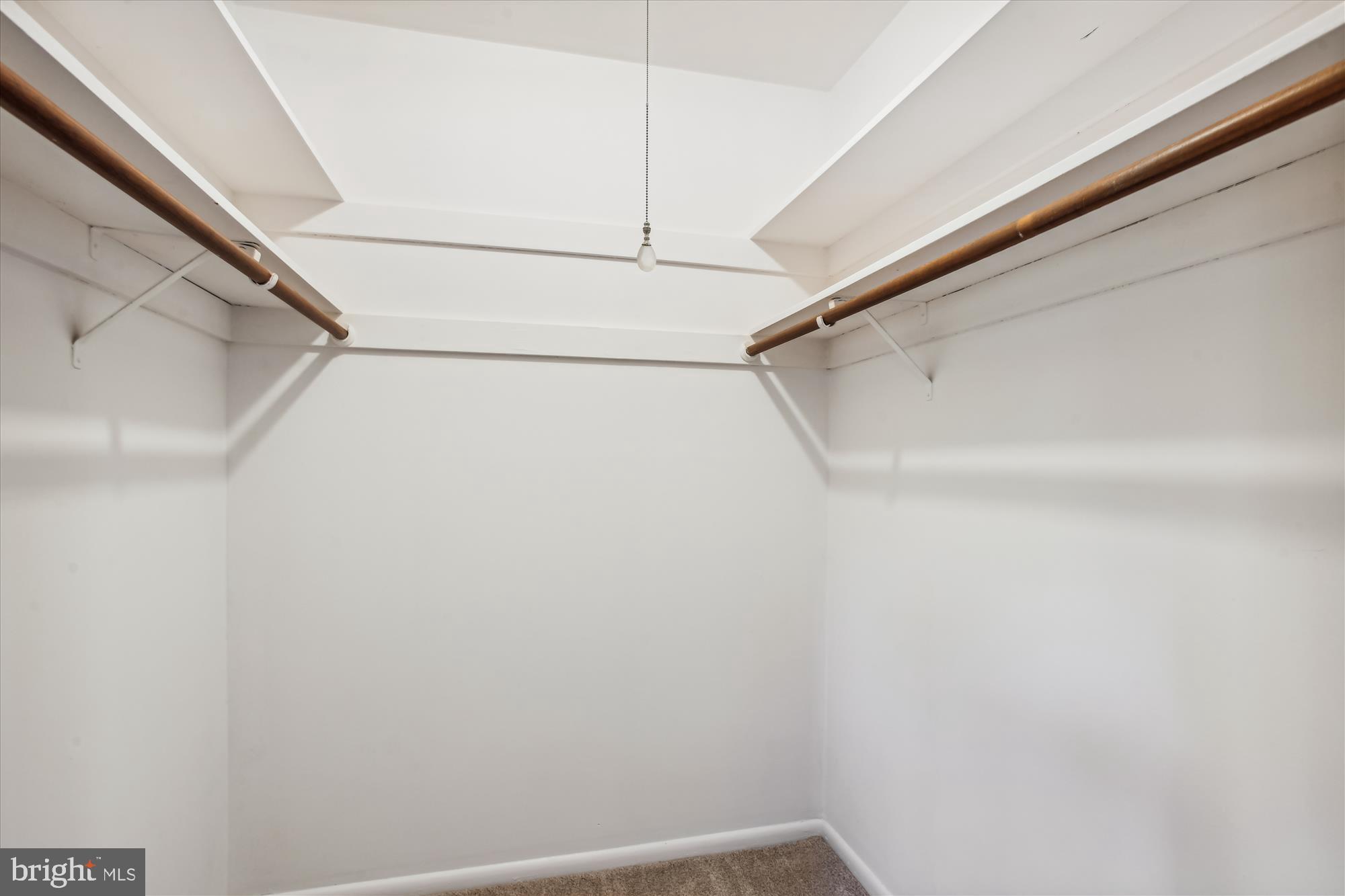 THE COVE - Residential