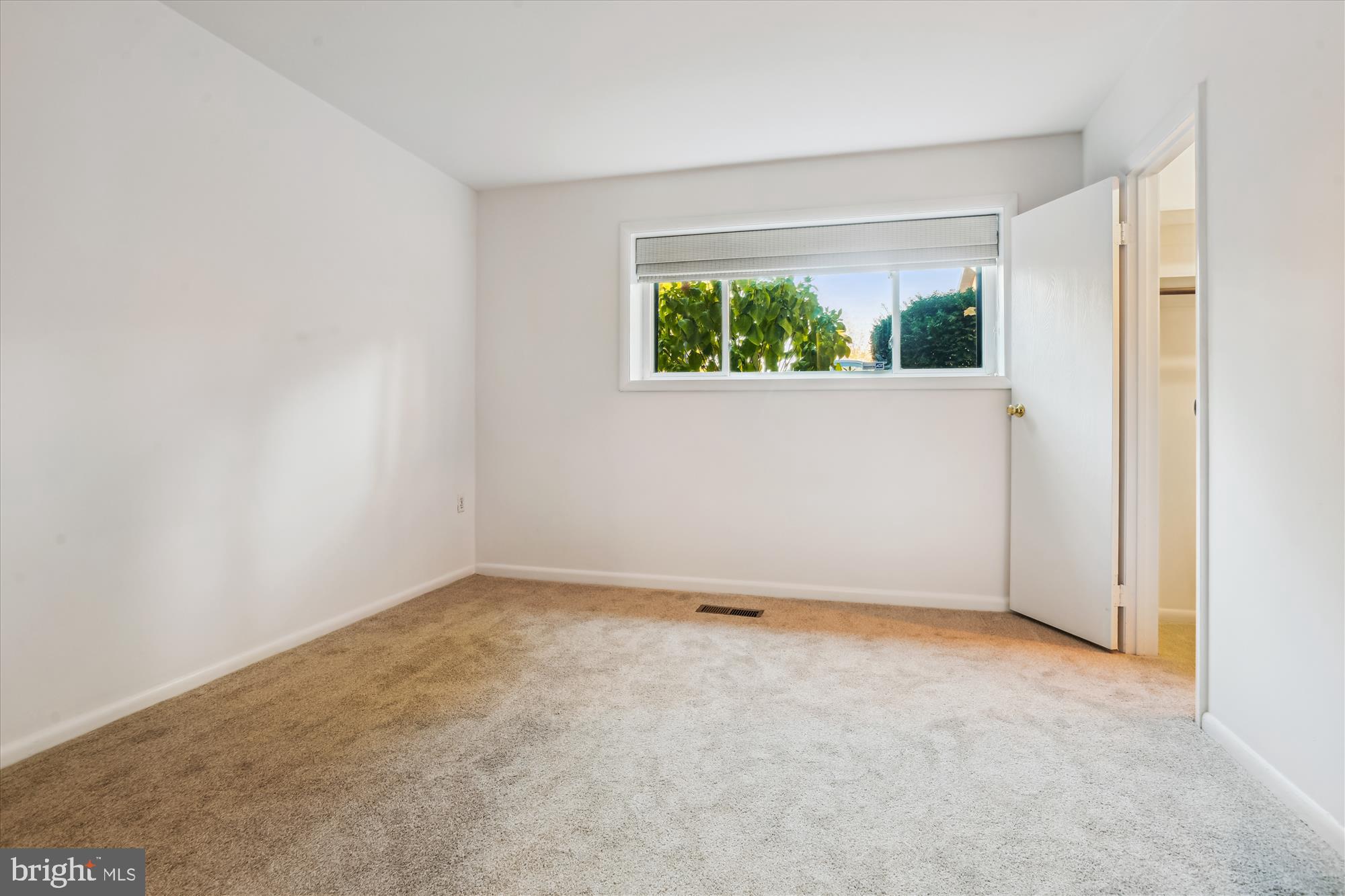 THE COVE - Residential