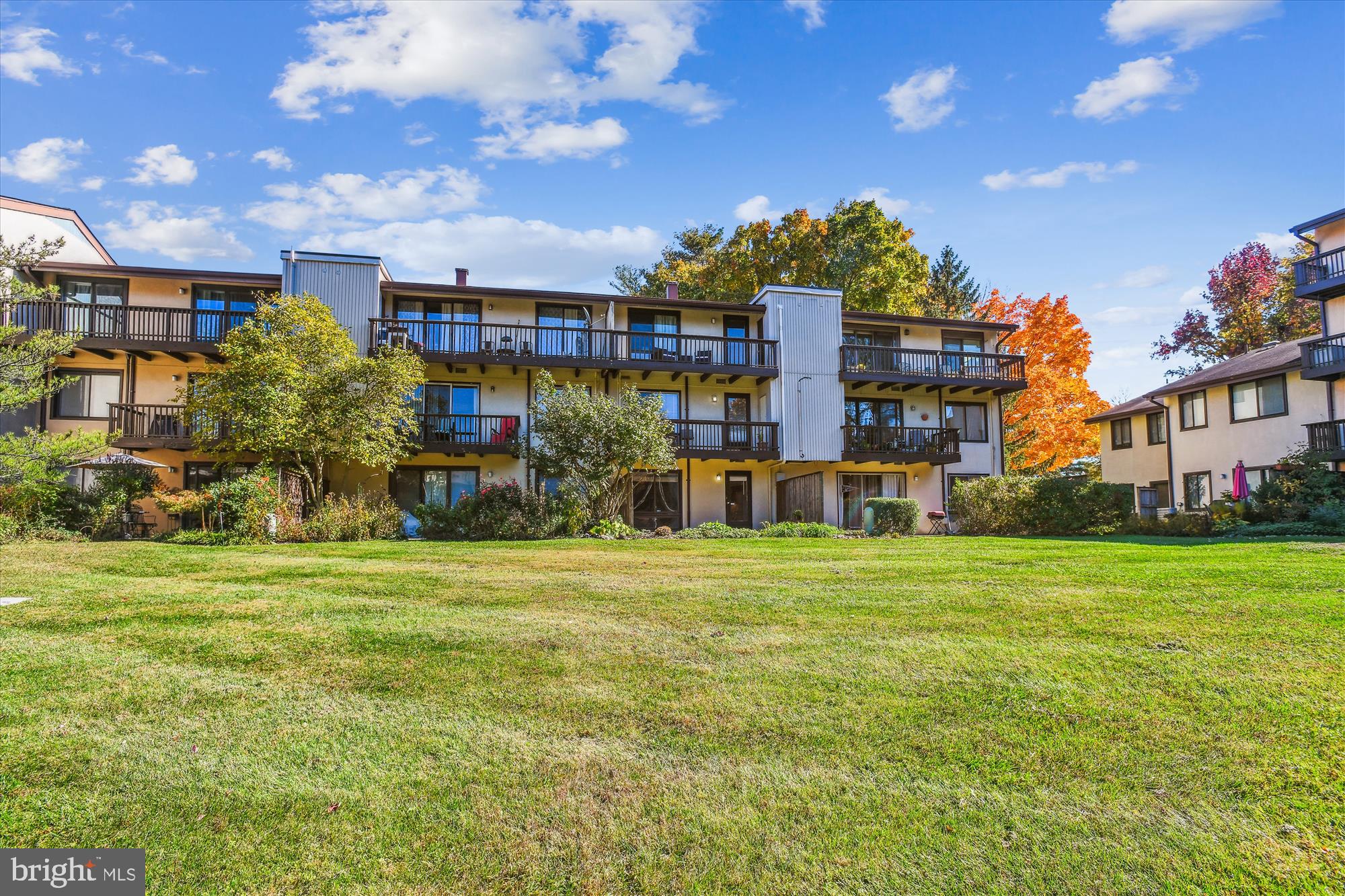 THE COVE - Residential