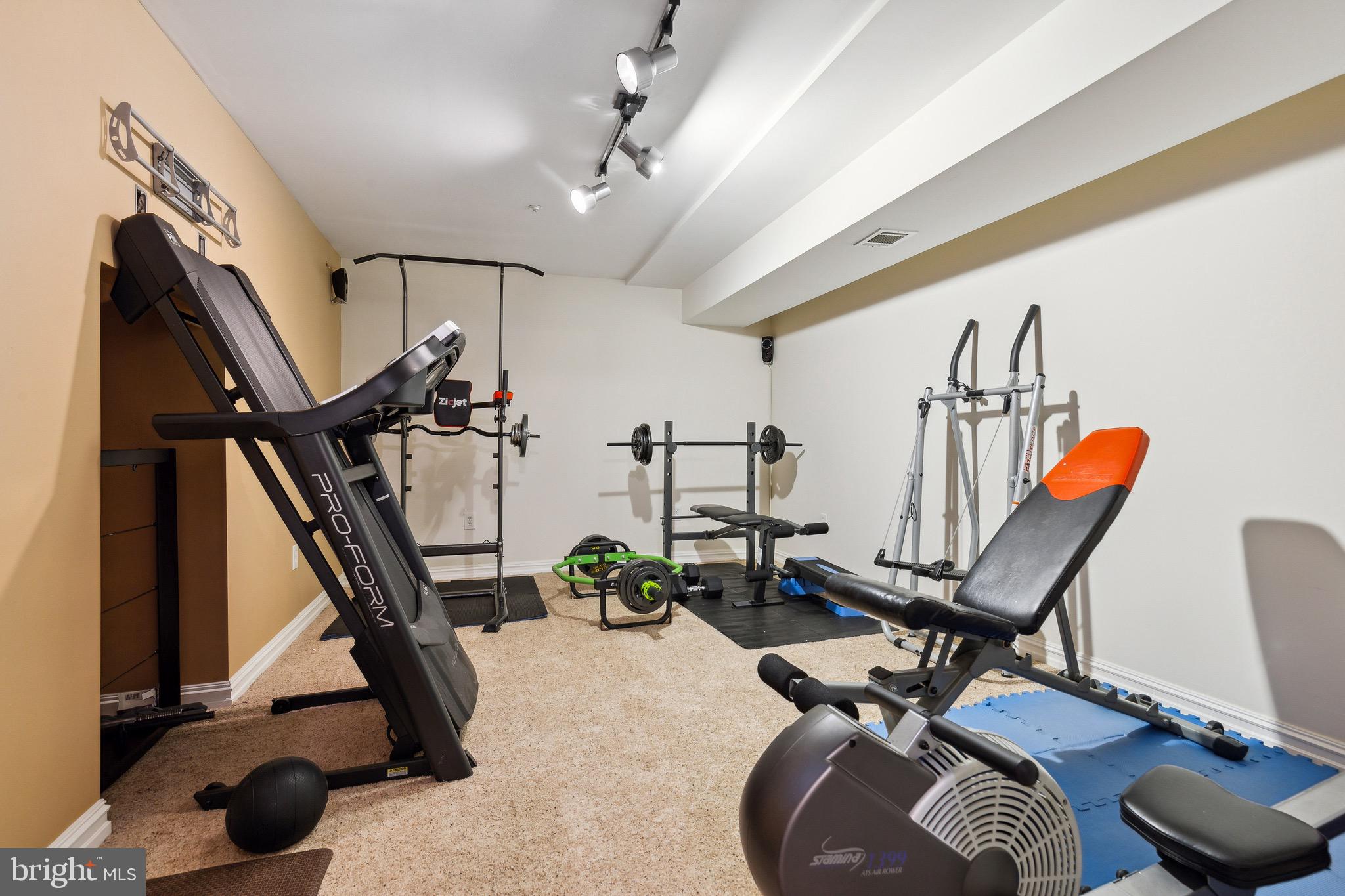 PARKER MEADOWS - Residential