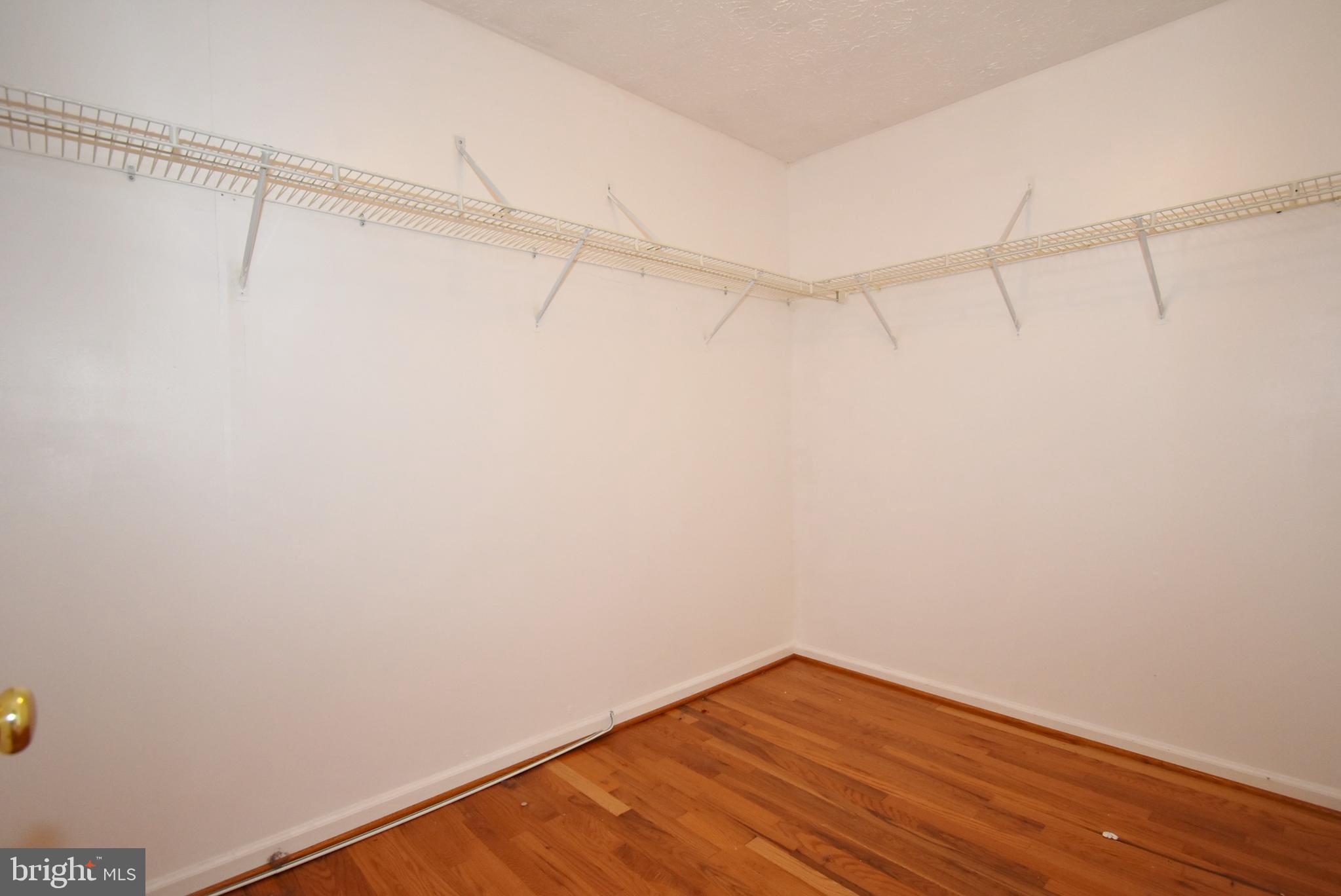 BRIGHTFIELD - Residential