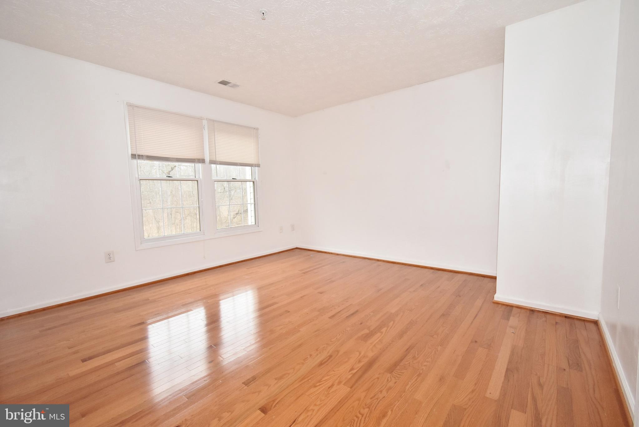 BRIGHTFIELD - Residential