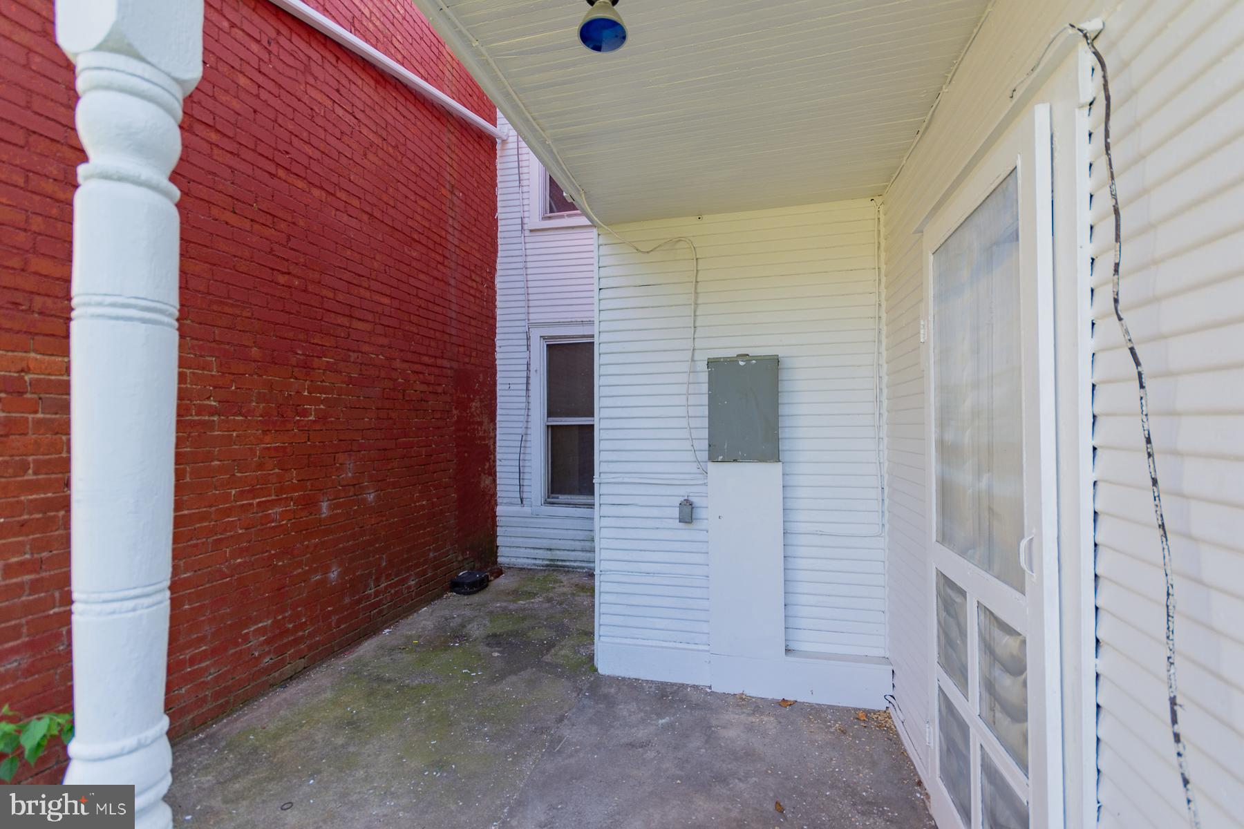 CITY OF MARTINSBURG - Residential Lease