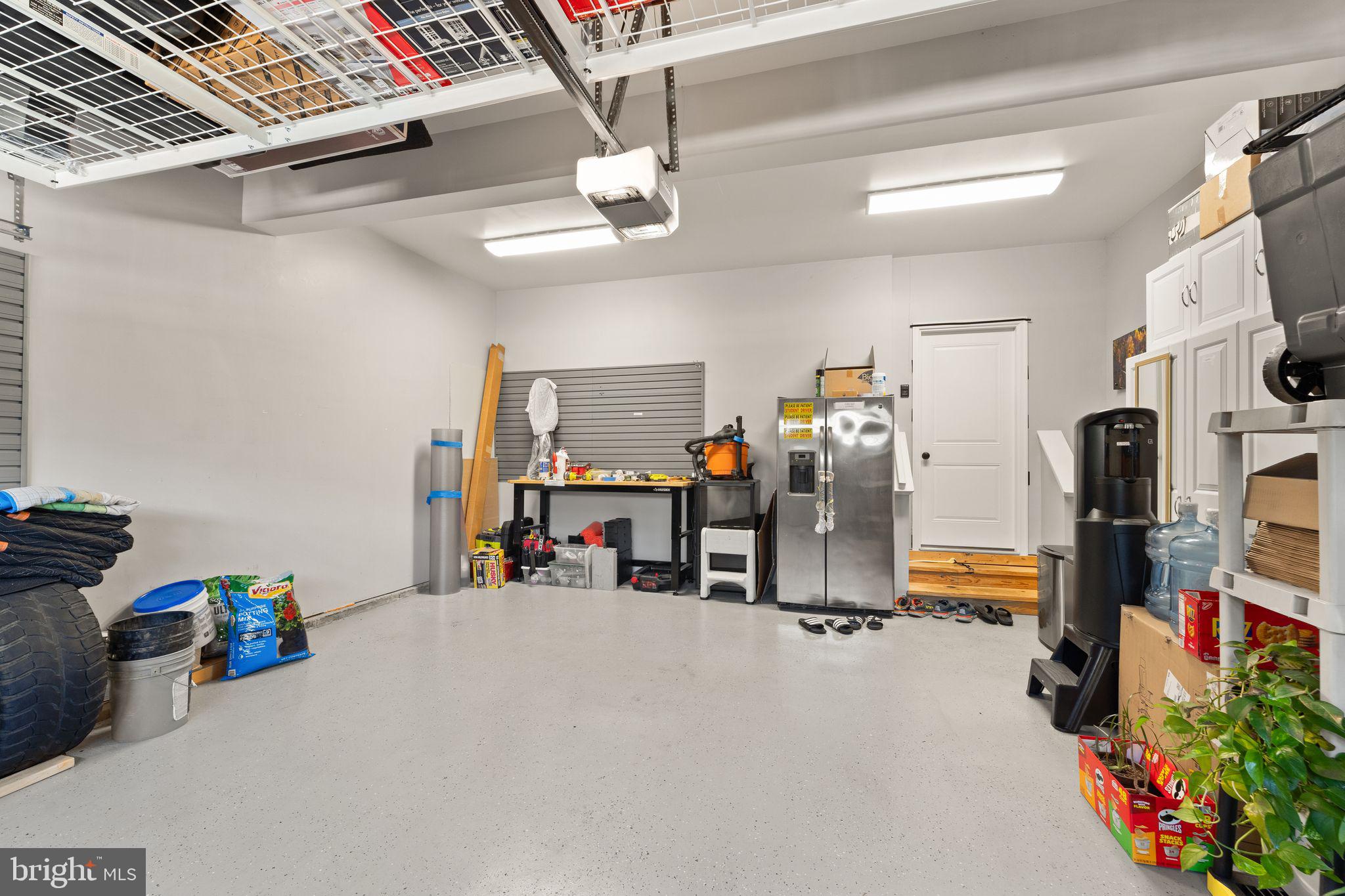 LOUDOUN CROSSING - Residential