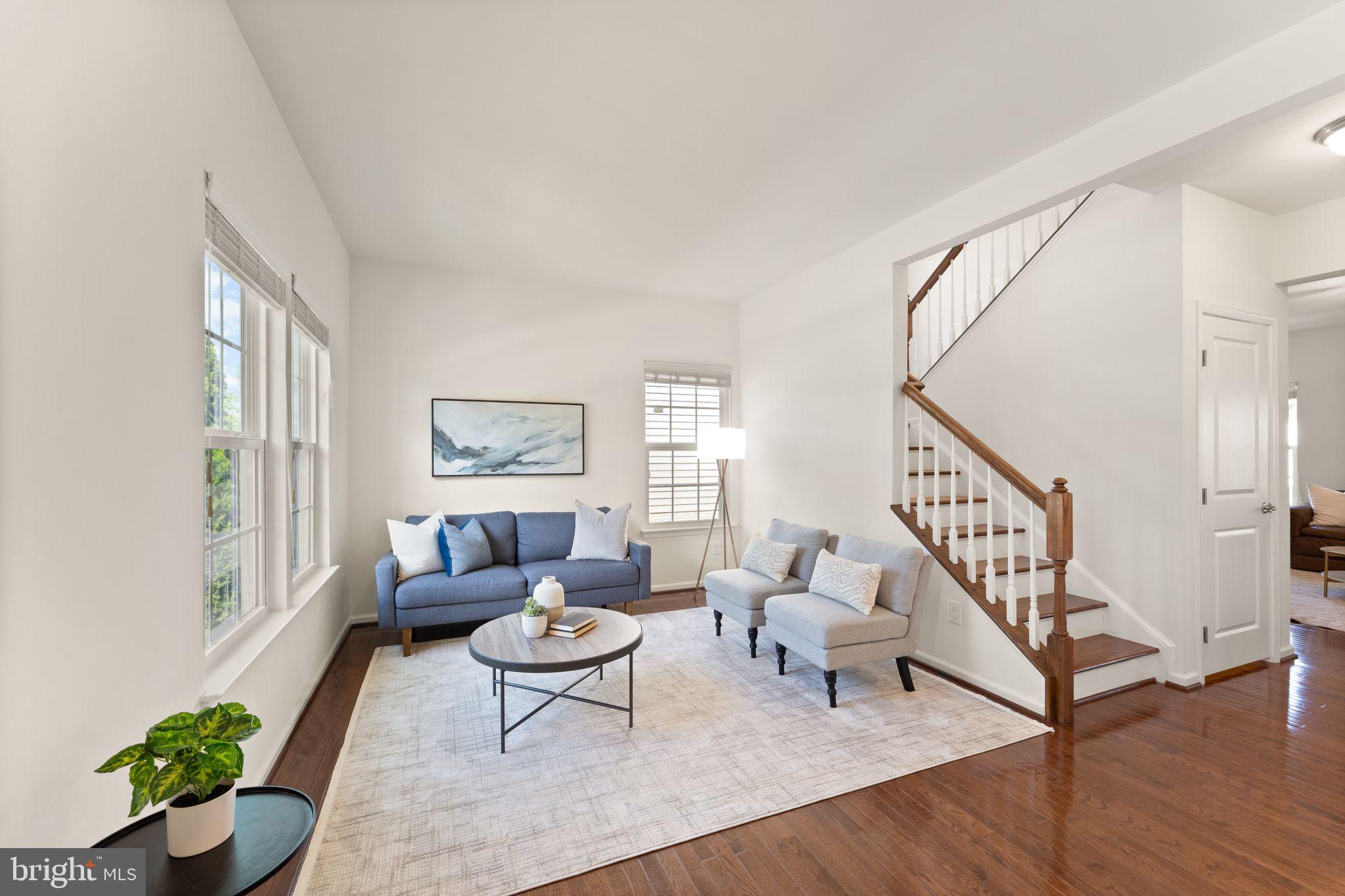 LOUDOUN CROSSING - Residential