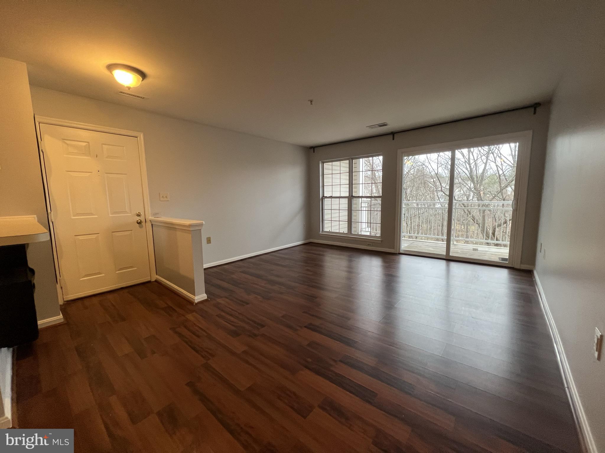 SILVERBROOK WOOD - Residential Lease