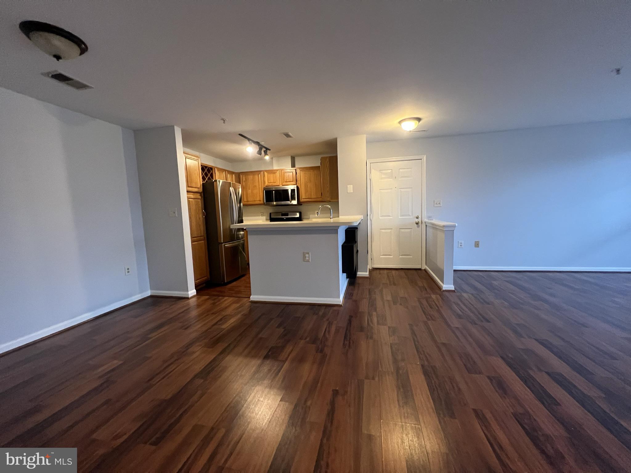 SILVERBROOK WOOD - Residential Lease