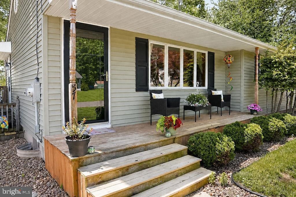 57 DAWSON DRIVE