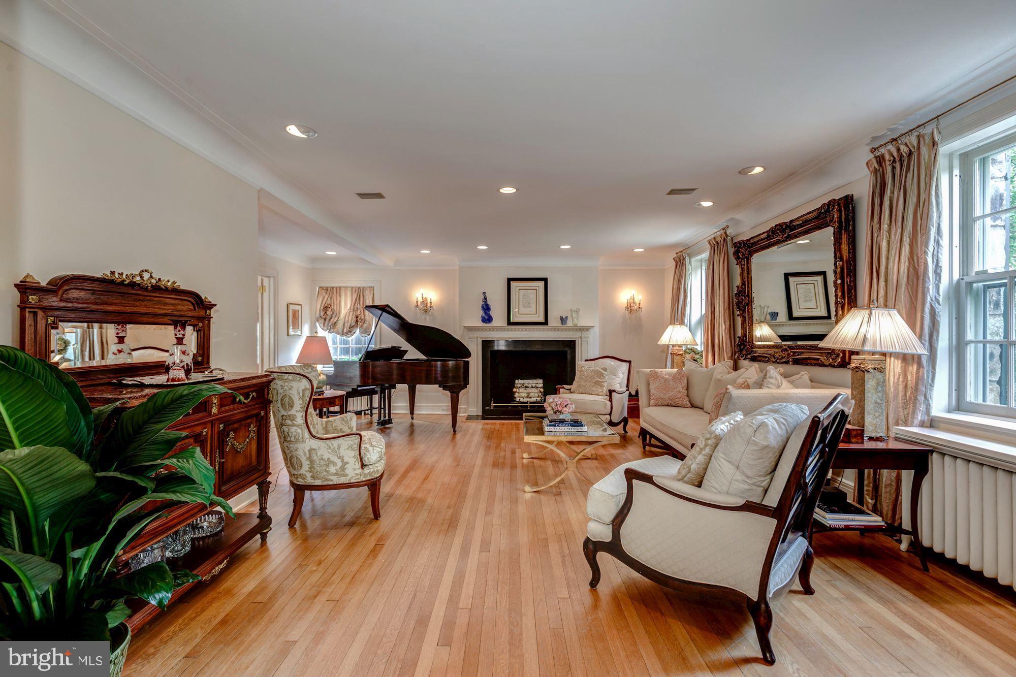 MASSACHUSETTS AVENUE HEIGHTS - Residential