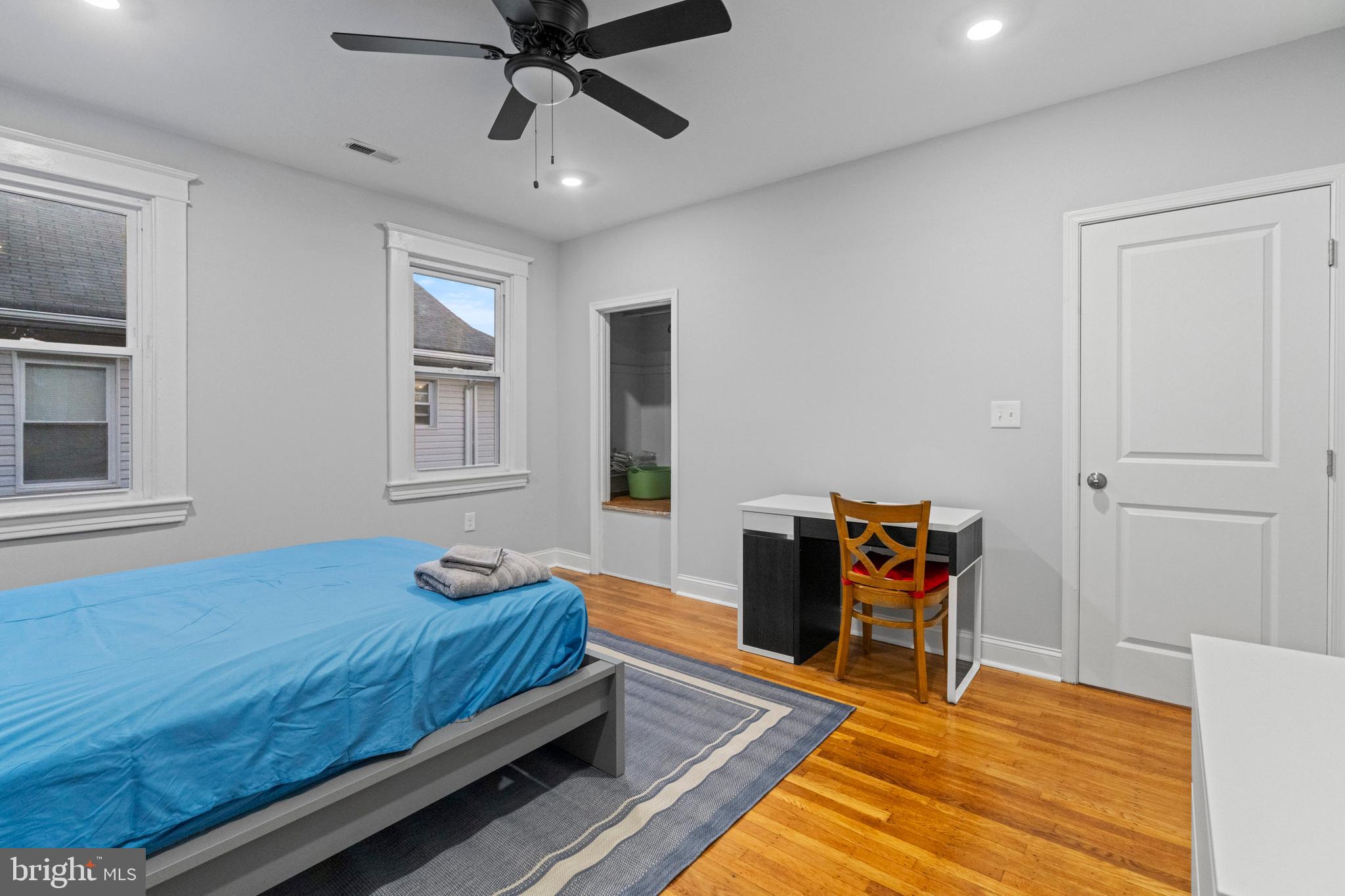 LIBERTY SQUARE - Residential Income