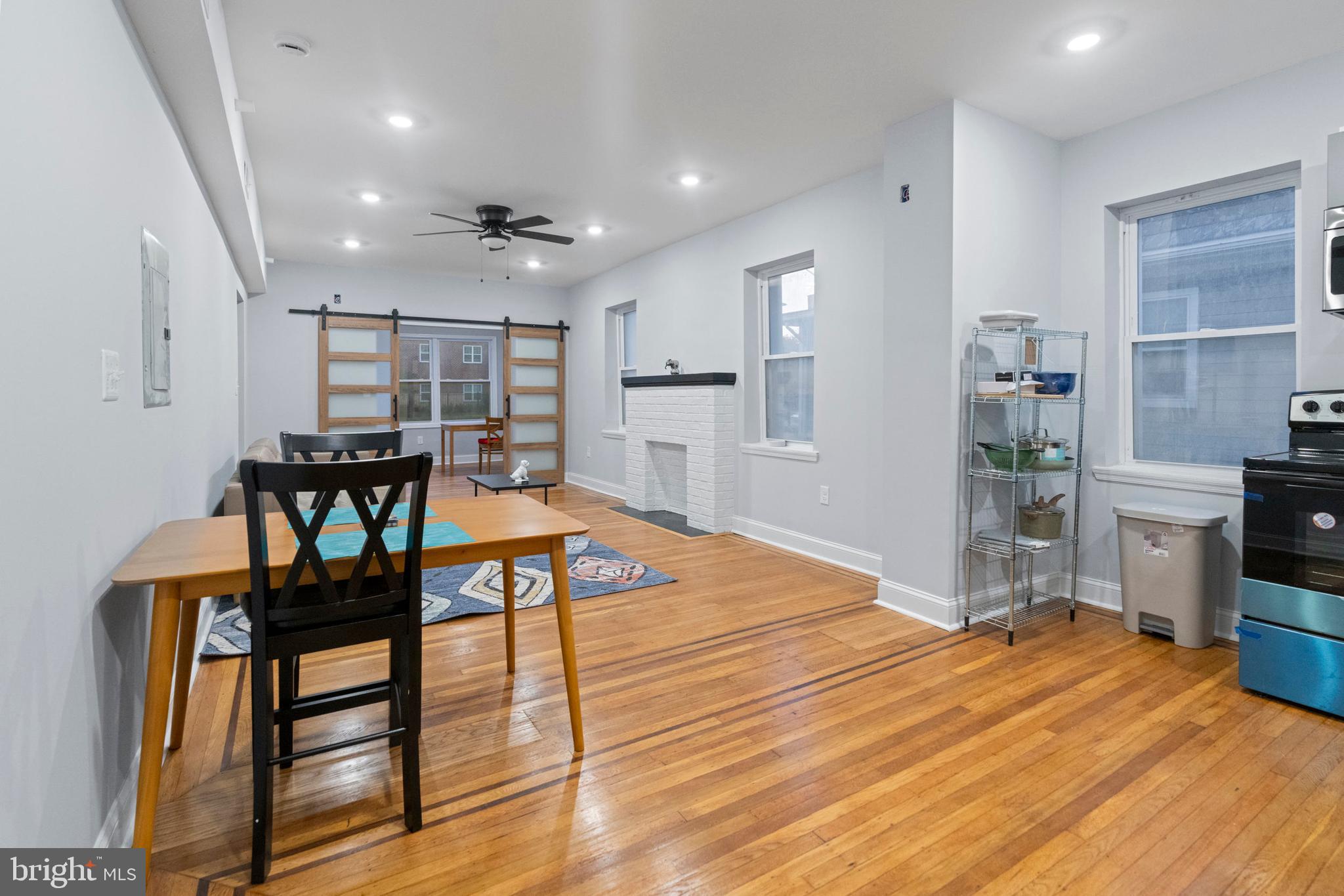 LIBERTY SQUARE - Residential Income