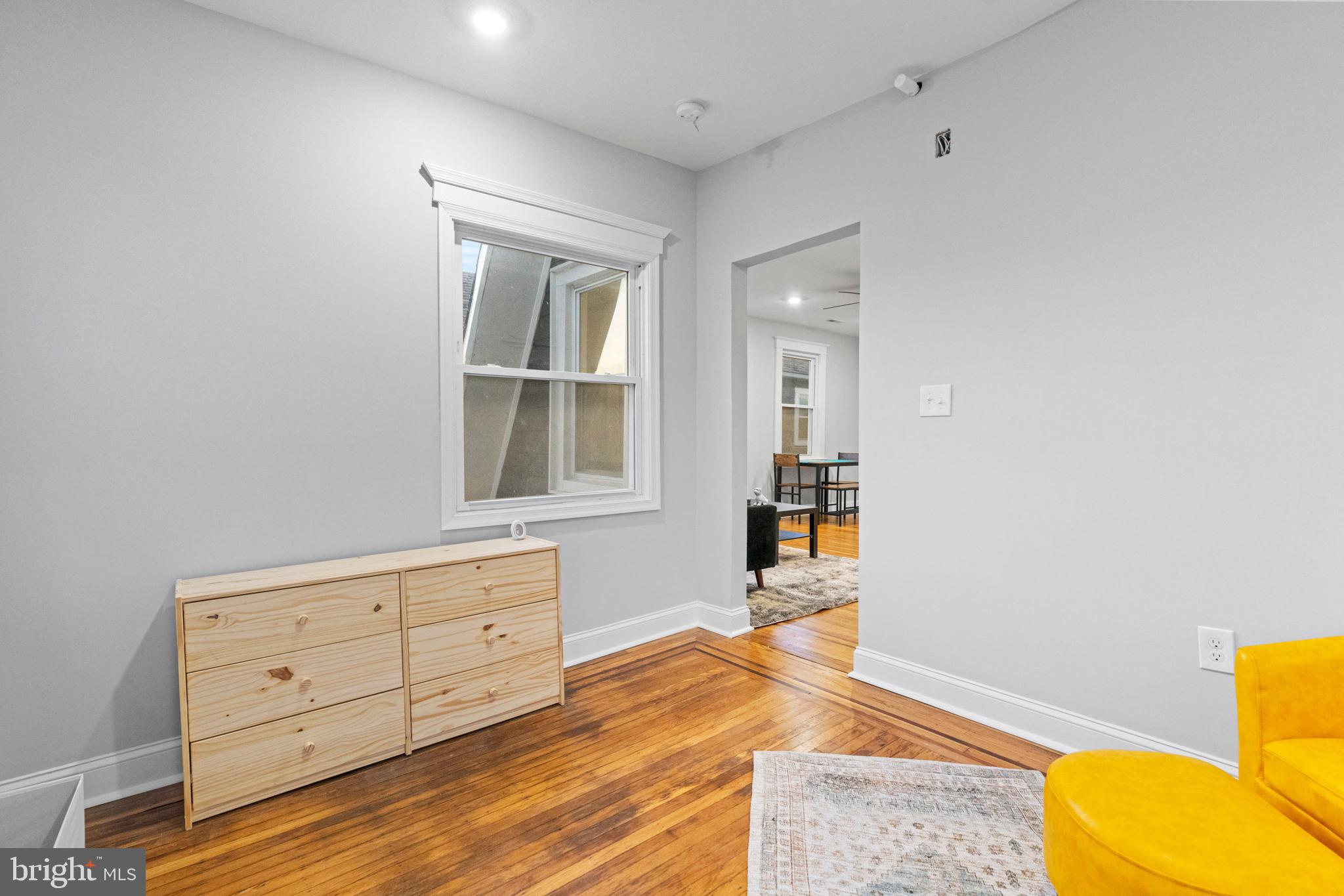 LIBERTY SQUARE - Residential Income