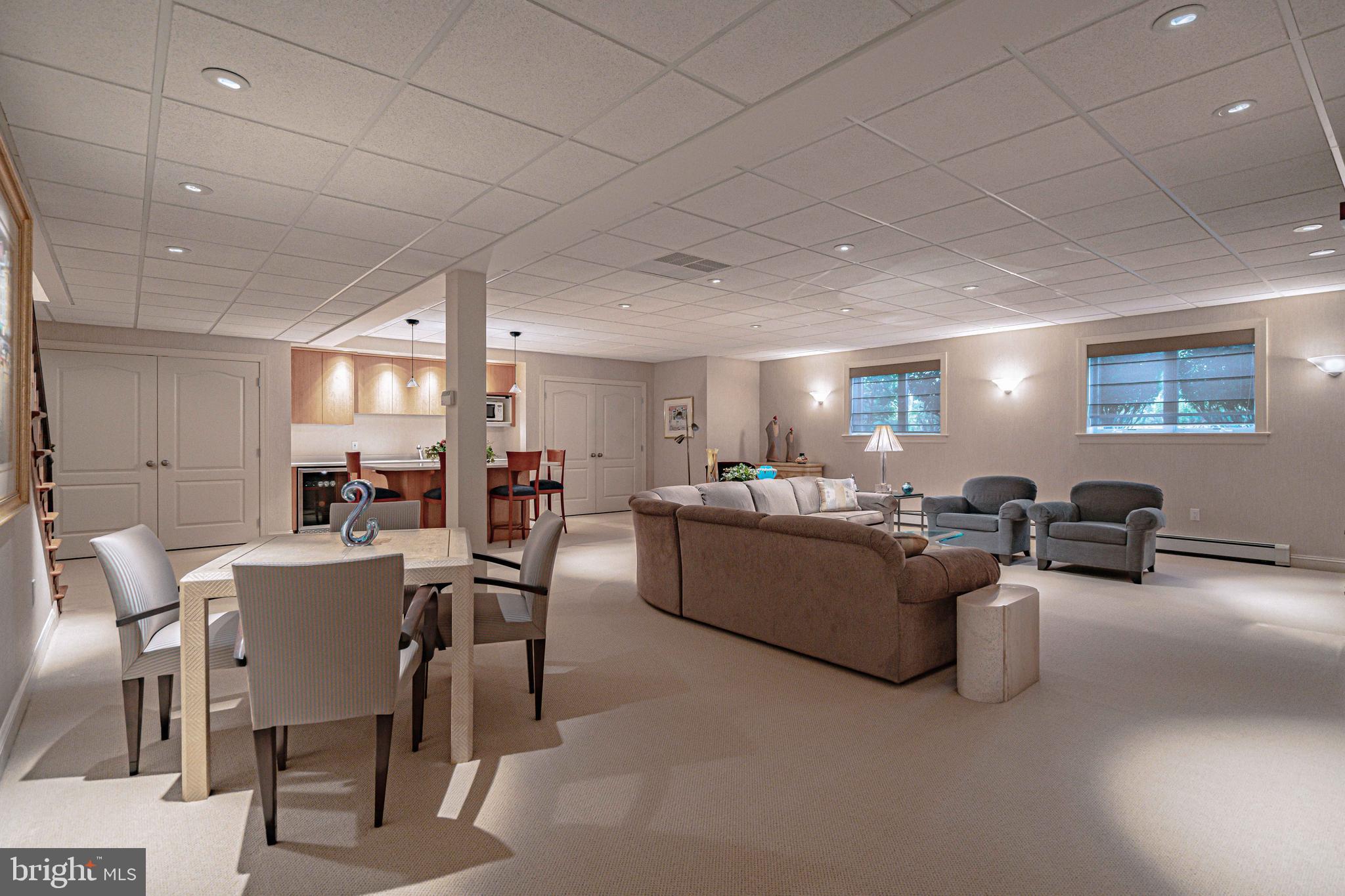 HARRIS YORK - Residential