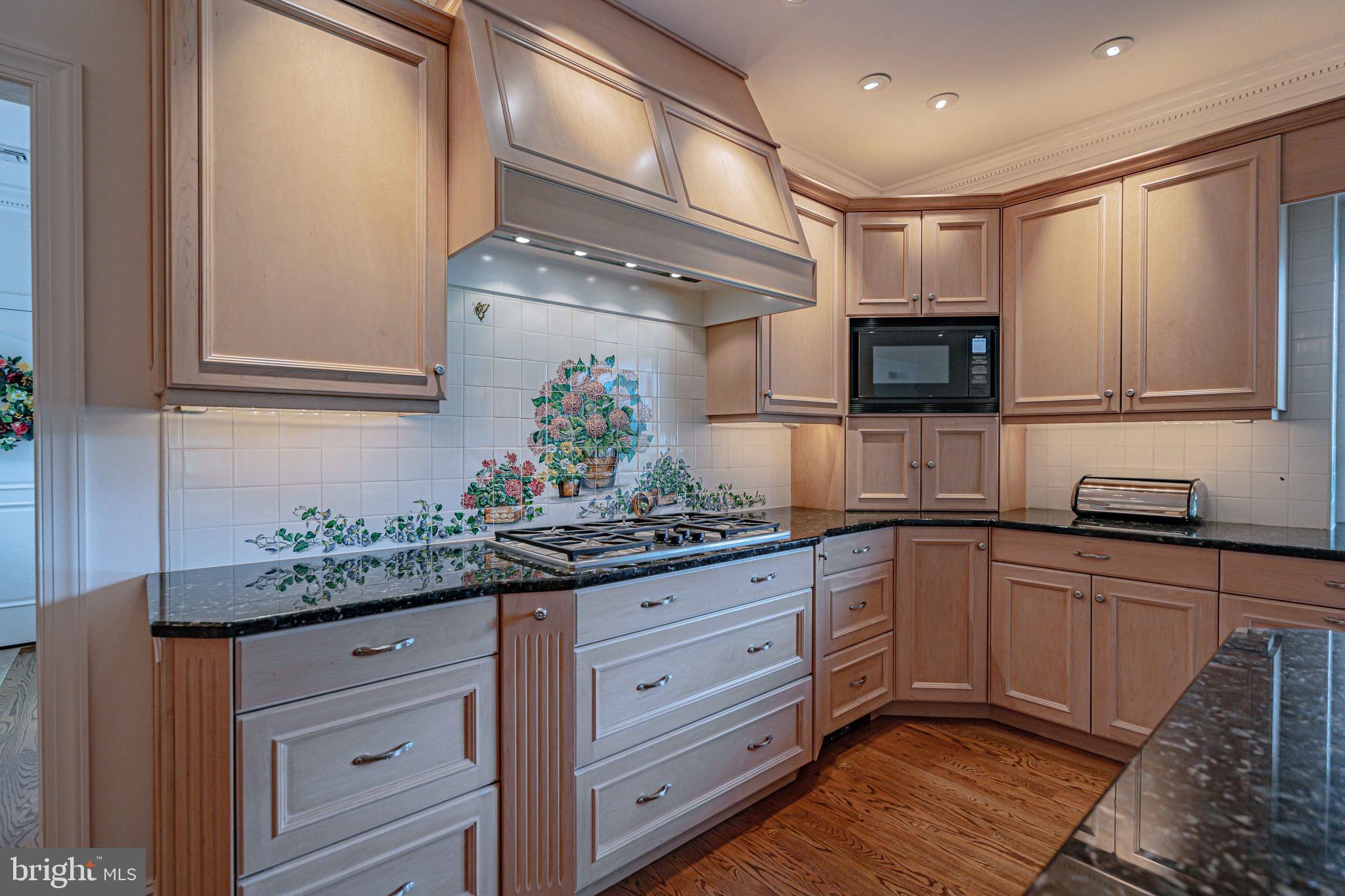 HARRIS YORK - Residential