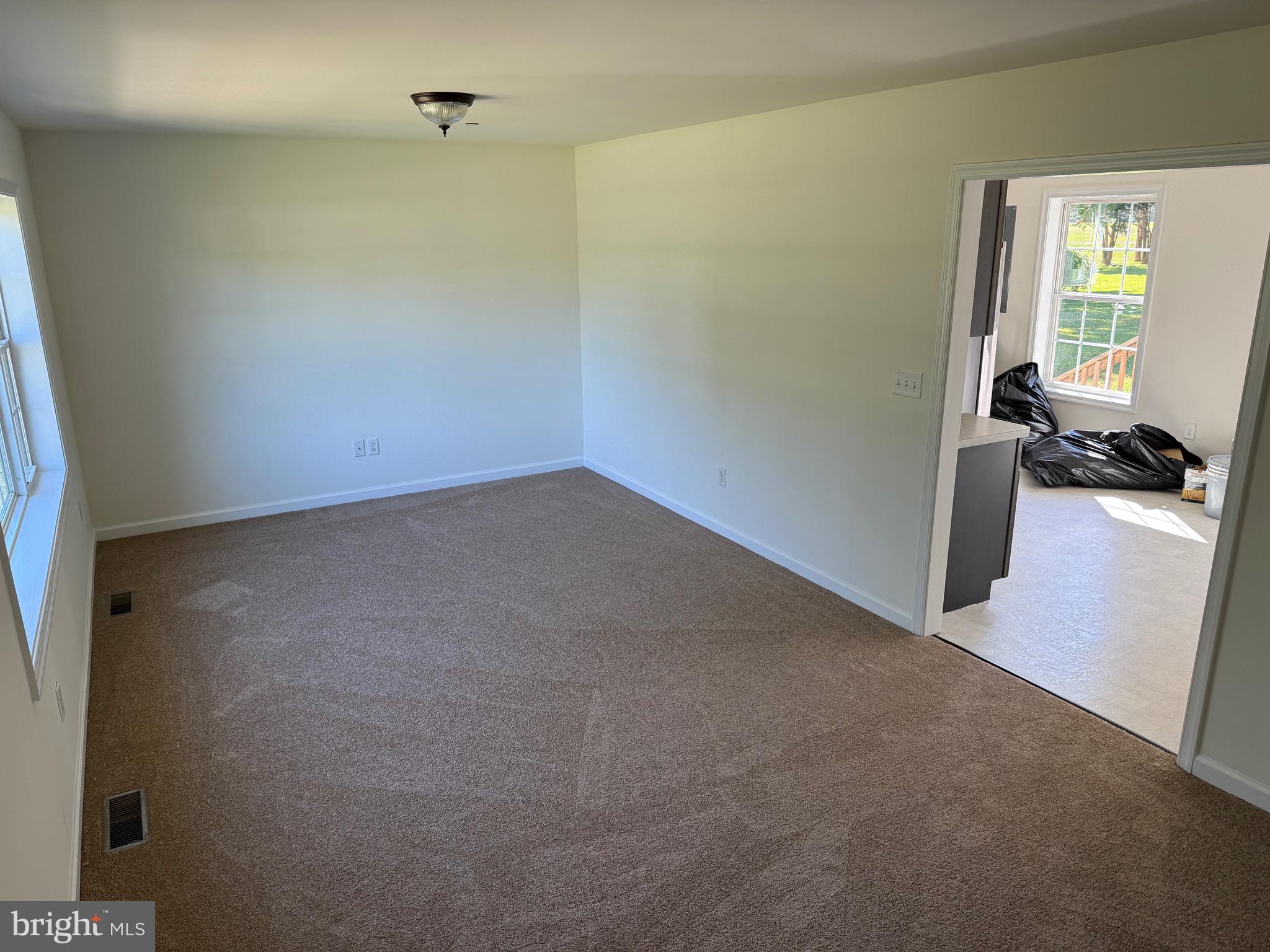1010 TWIN COURT