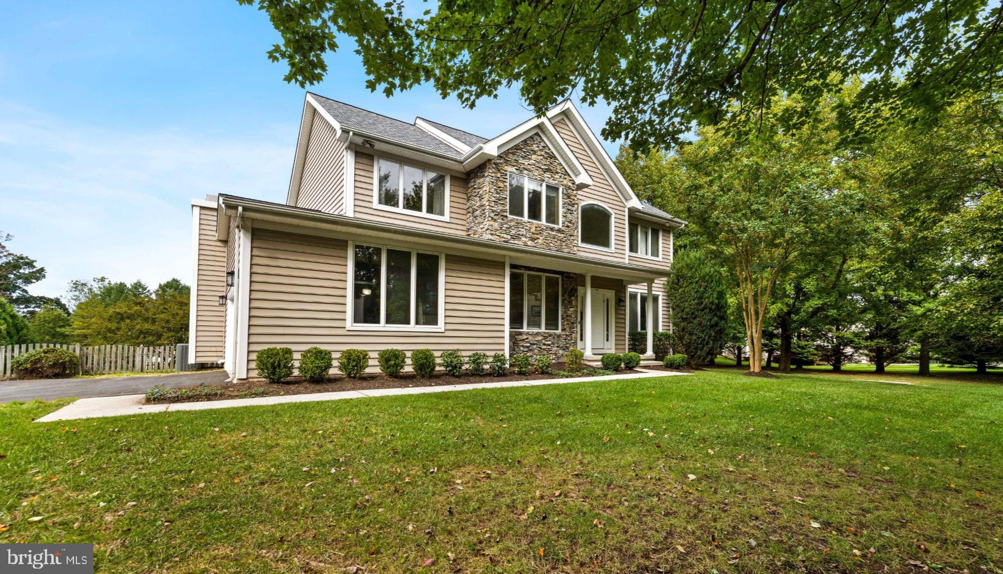 77 BEECHAM COURT