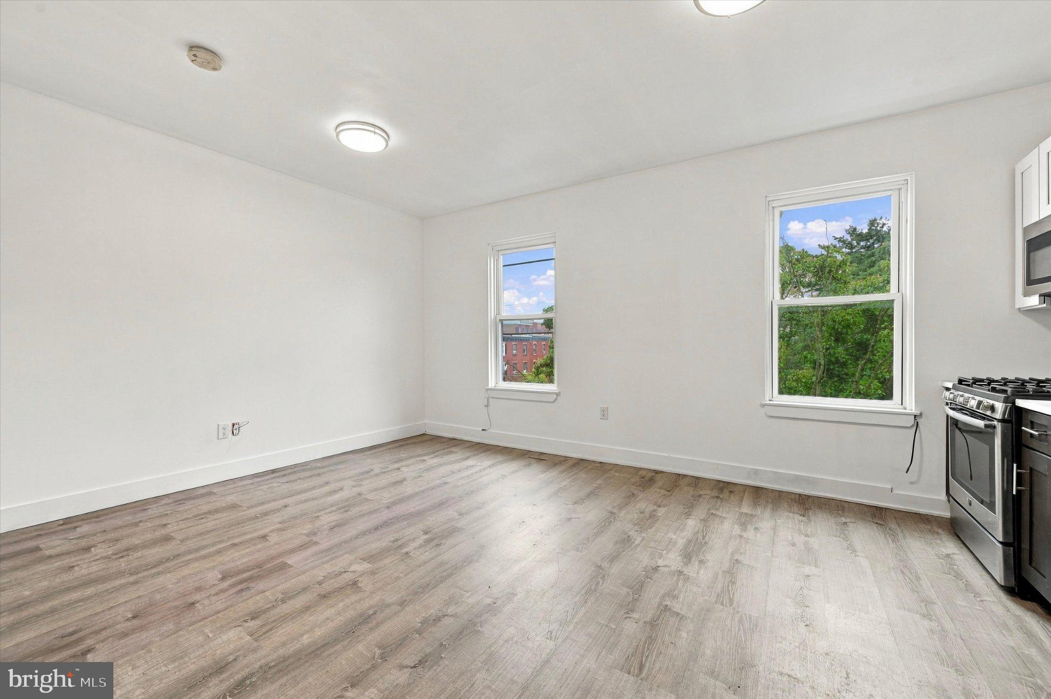 125 W SUSQUEHANNA AVENUE 3