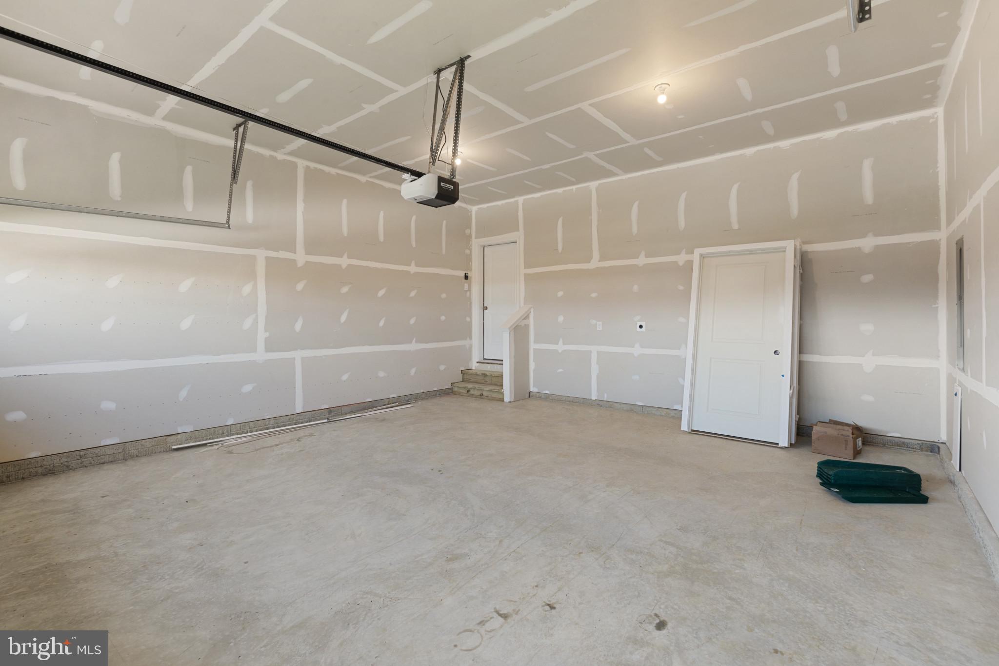 PINEGROVE - Residential