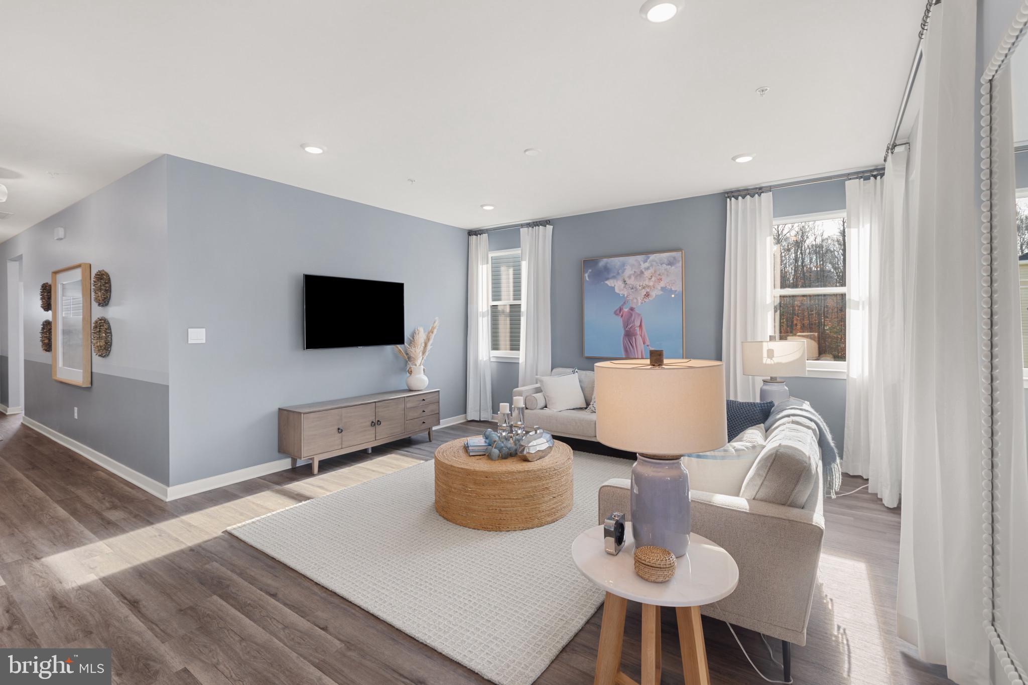 PINEGROVE - Residential