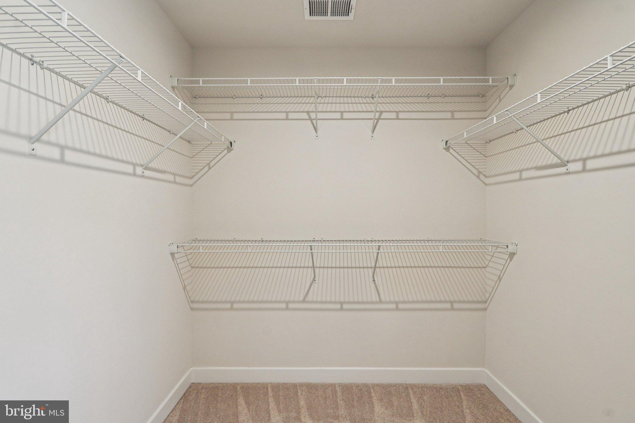 CHRISTOPHER POINTE - Residential