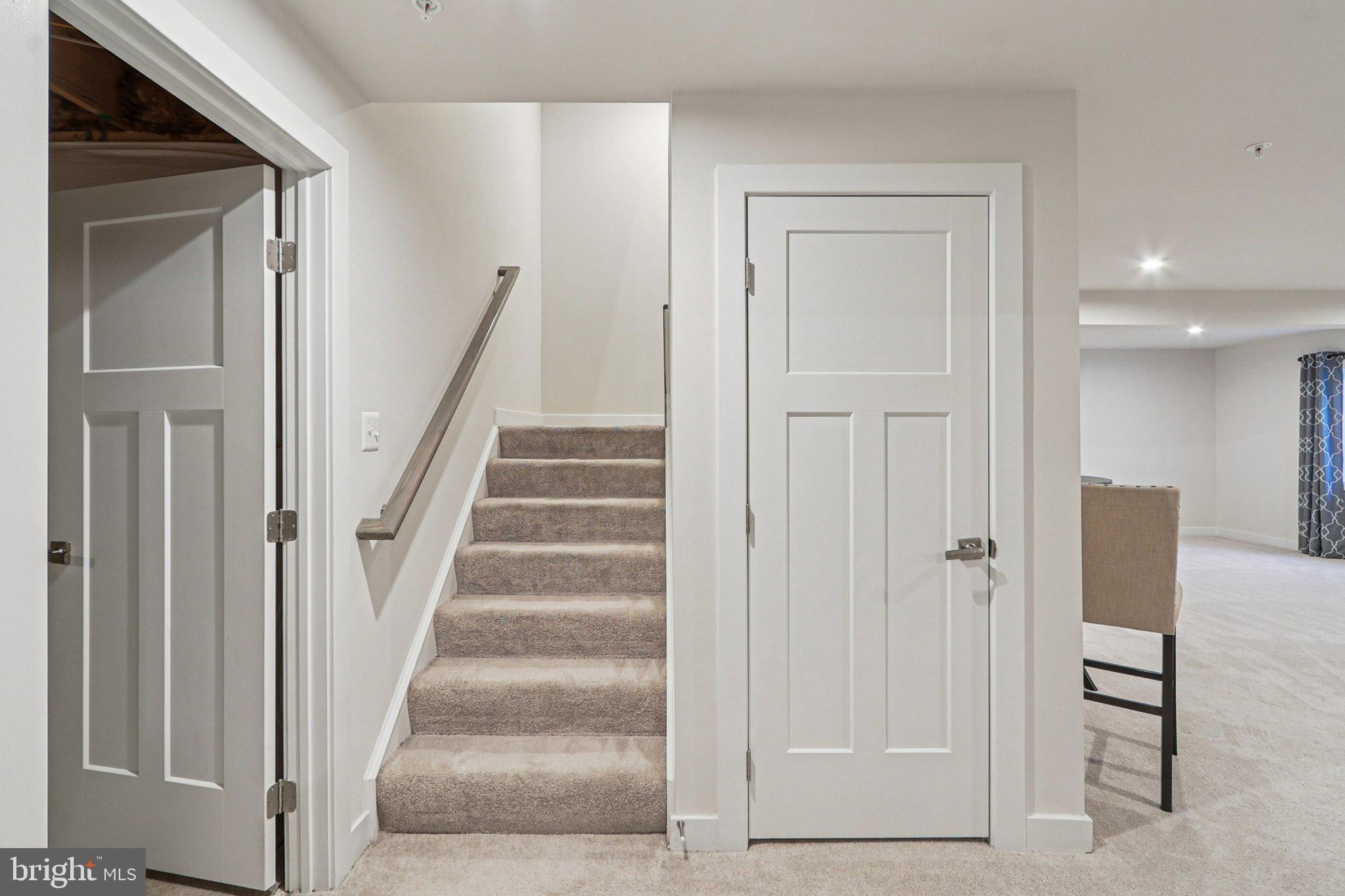 CHRISTOPHER POINTE - Residential