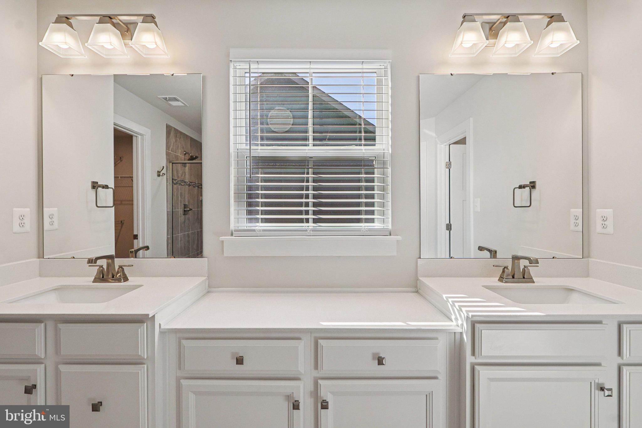 CHRISTOPHER POINTE - Residential