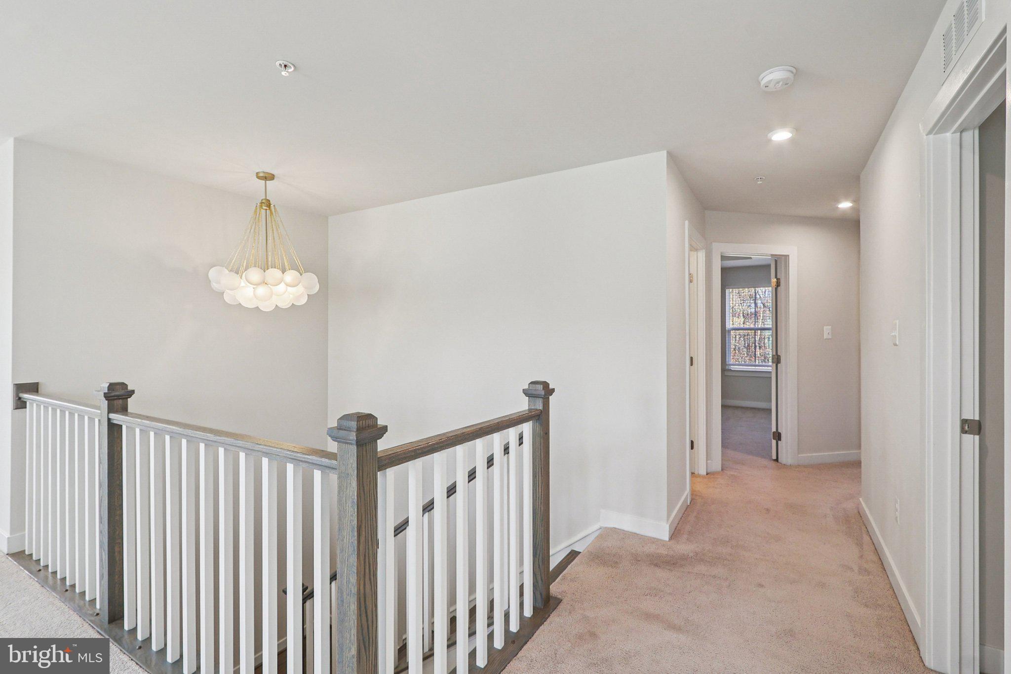 CHRISTOPHER POINTE - Residential