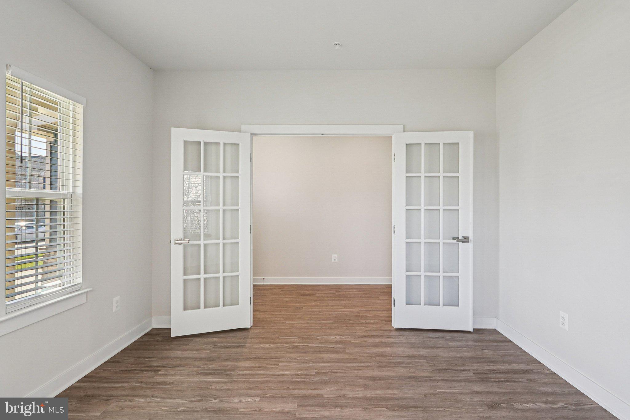 CHRISTOPHER POINTE - Residential