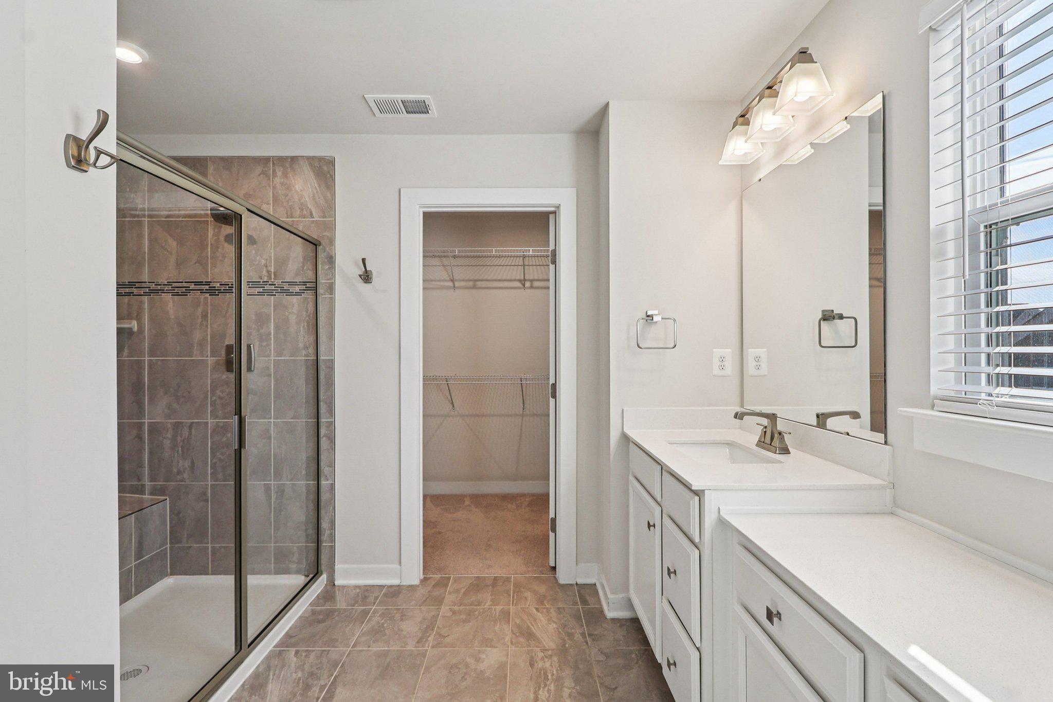 CHRISTOPHER POINTE - Residential