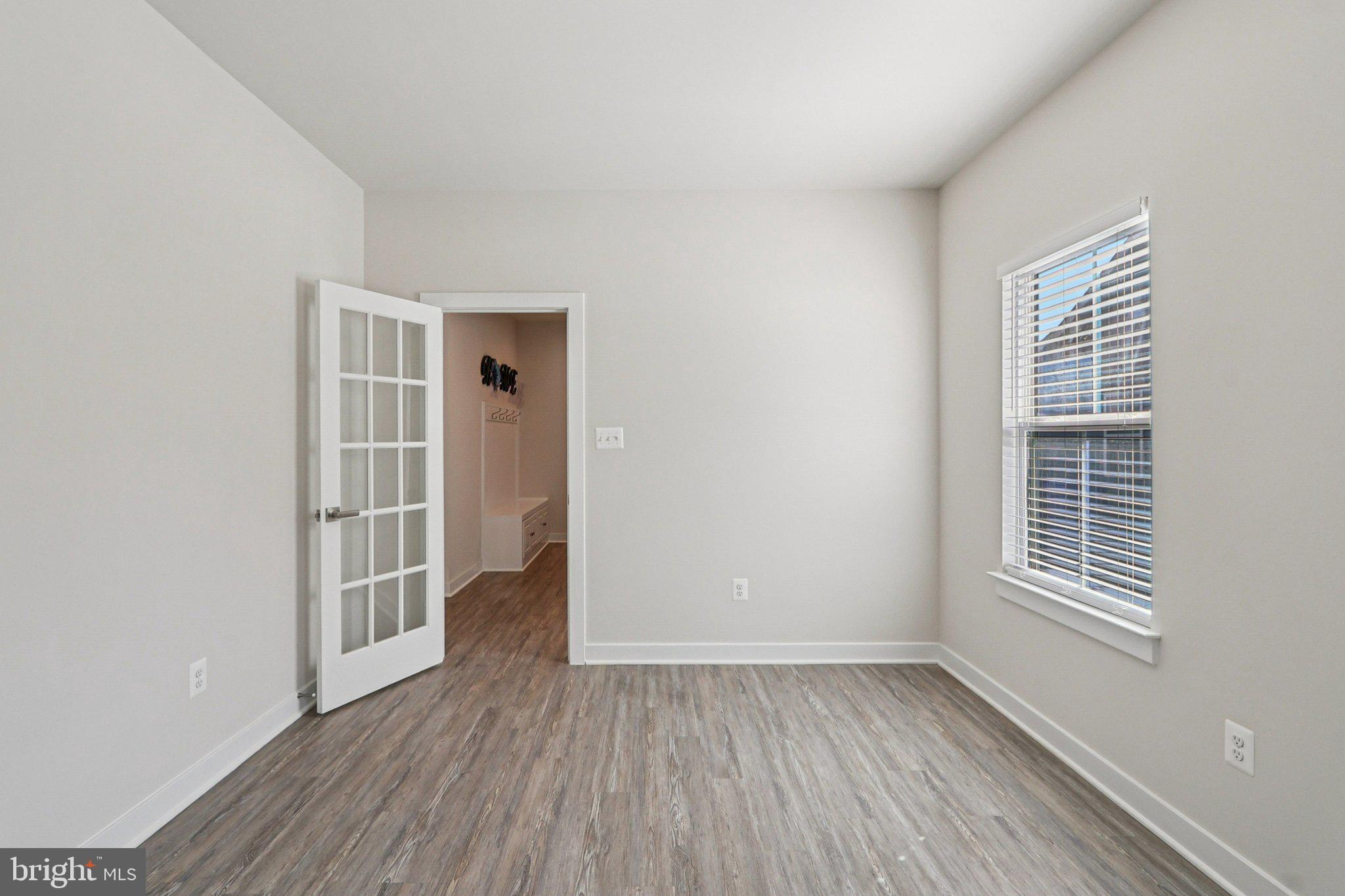 CHRISTOPHER POINTE - Residential