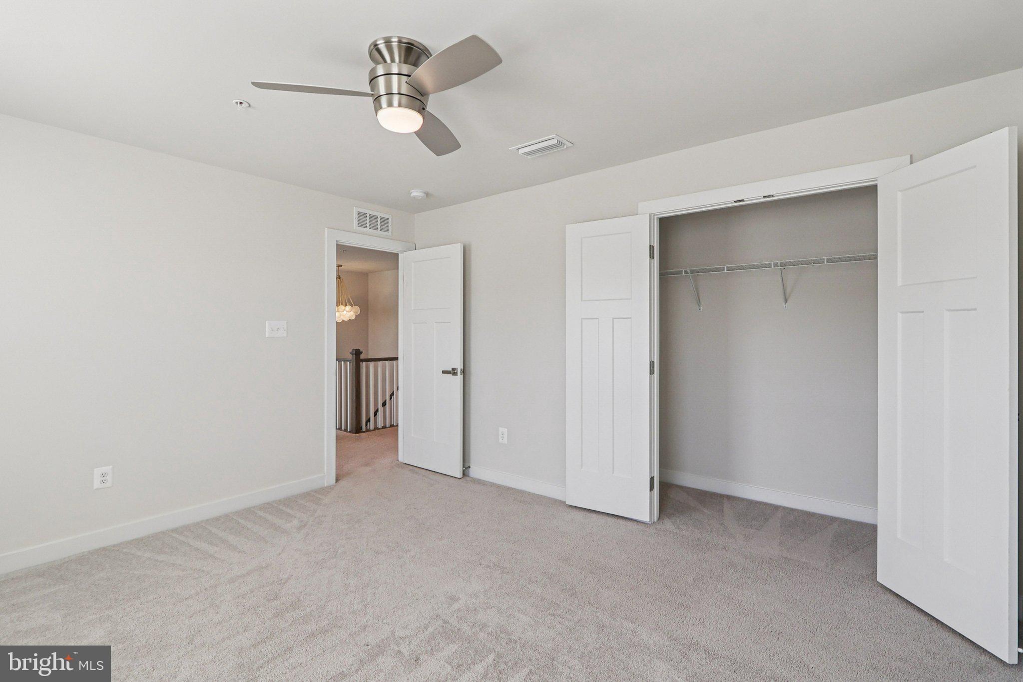 CHRISTOPHER POINTE - Residential