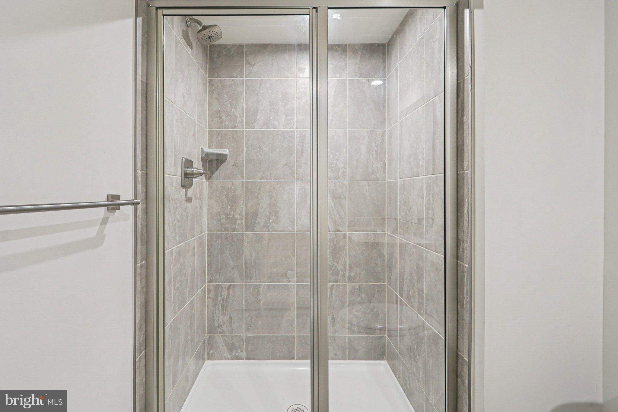 CHRISTOPHER POINTE - Residential