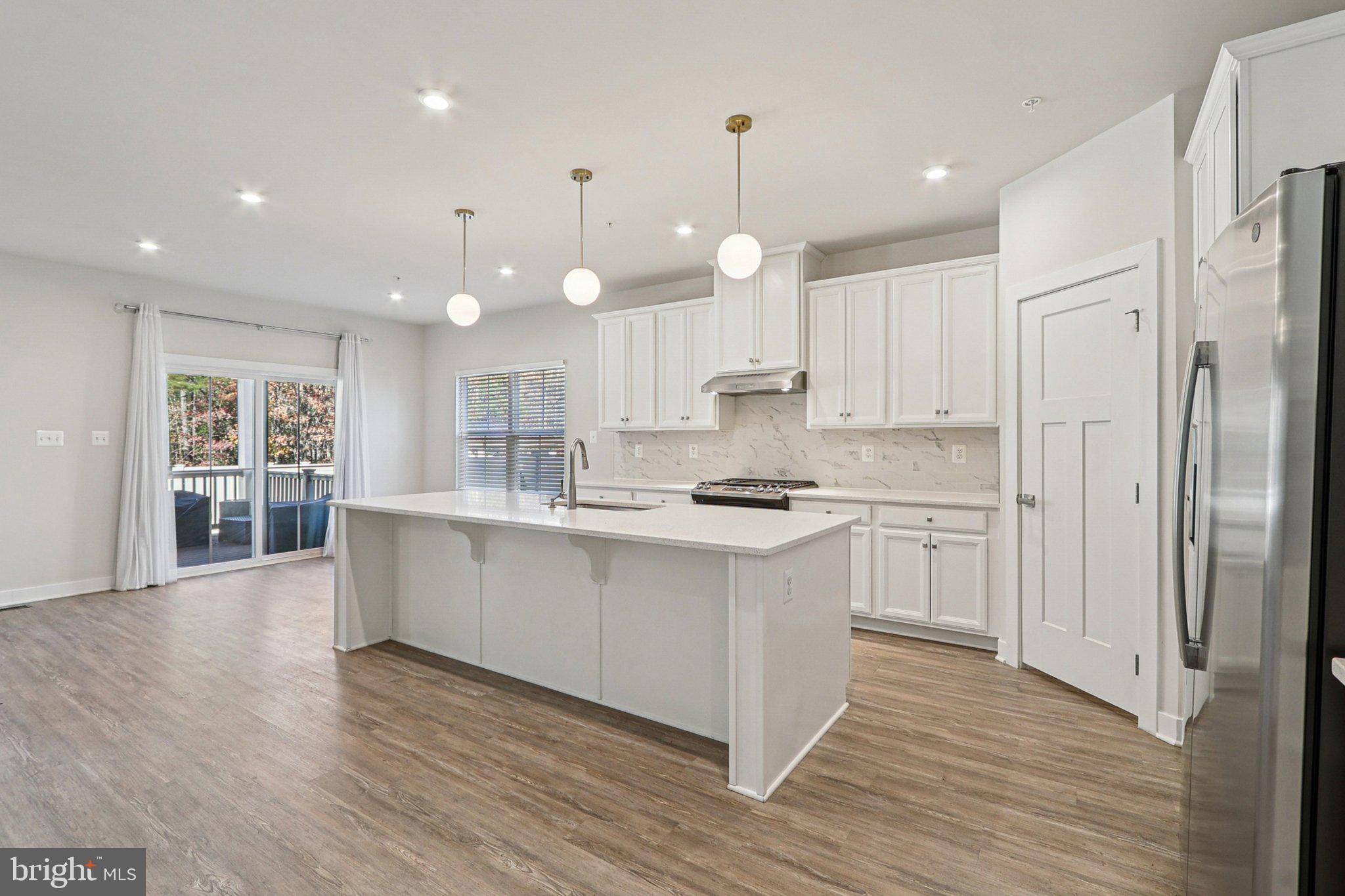 CHRISTOPHER POINTE - Residential