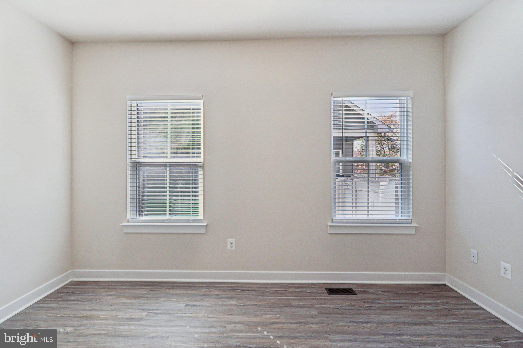 CHRISTOPHER POINTE - Residential